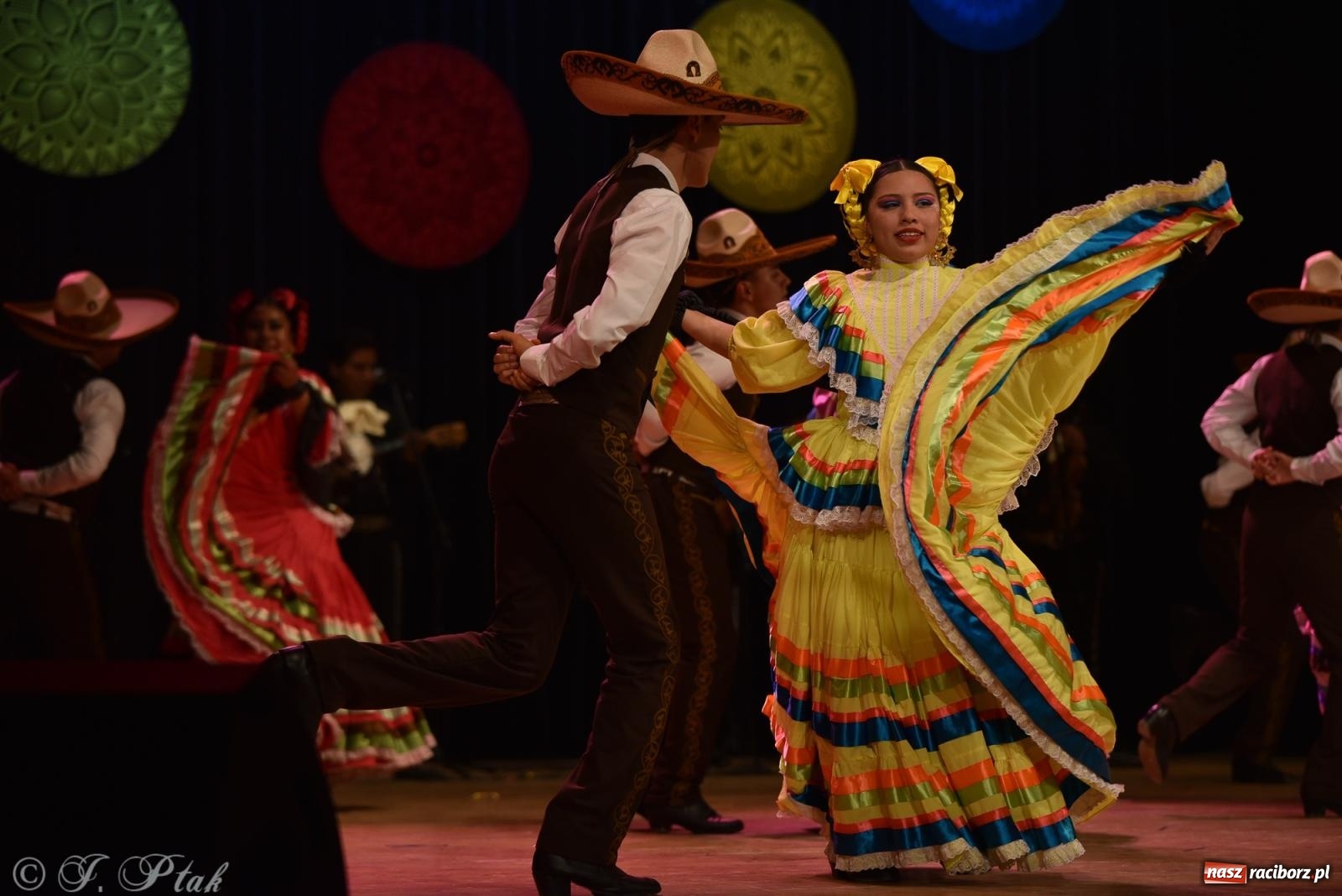 Zdjęcie w galerii na portalu naszraciborz.pl: Śląsk Kraina Wielu Kultur - koncert galowy w RCK wiadomości z regionu