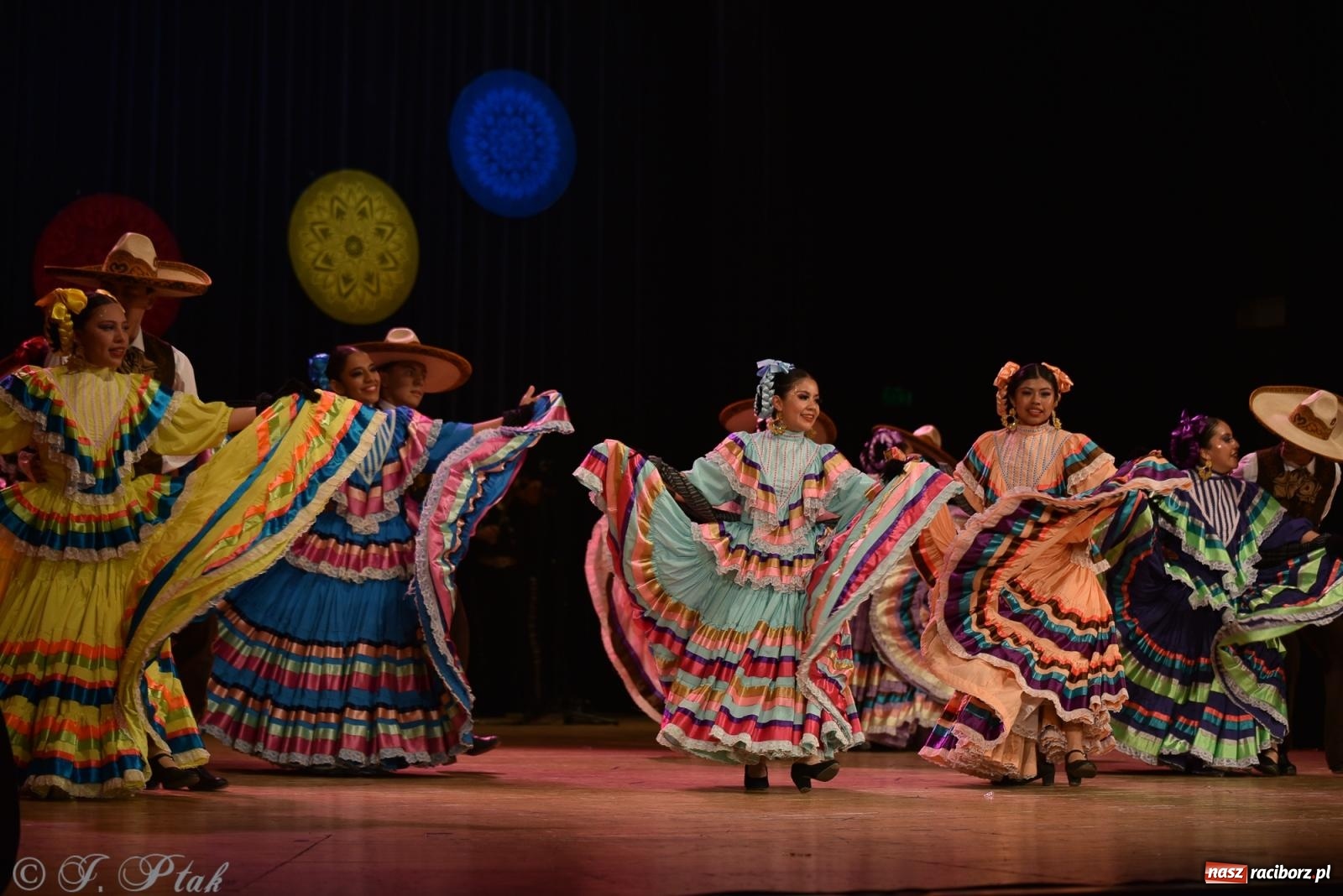 Zdjęcie w galerii na portalu naszraciborz.pl: Śląsk Kraina Wielu Kultur - koncert galowy w RCK wiadomości z regionu
