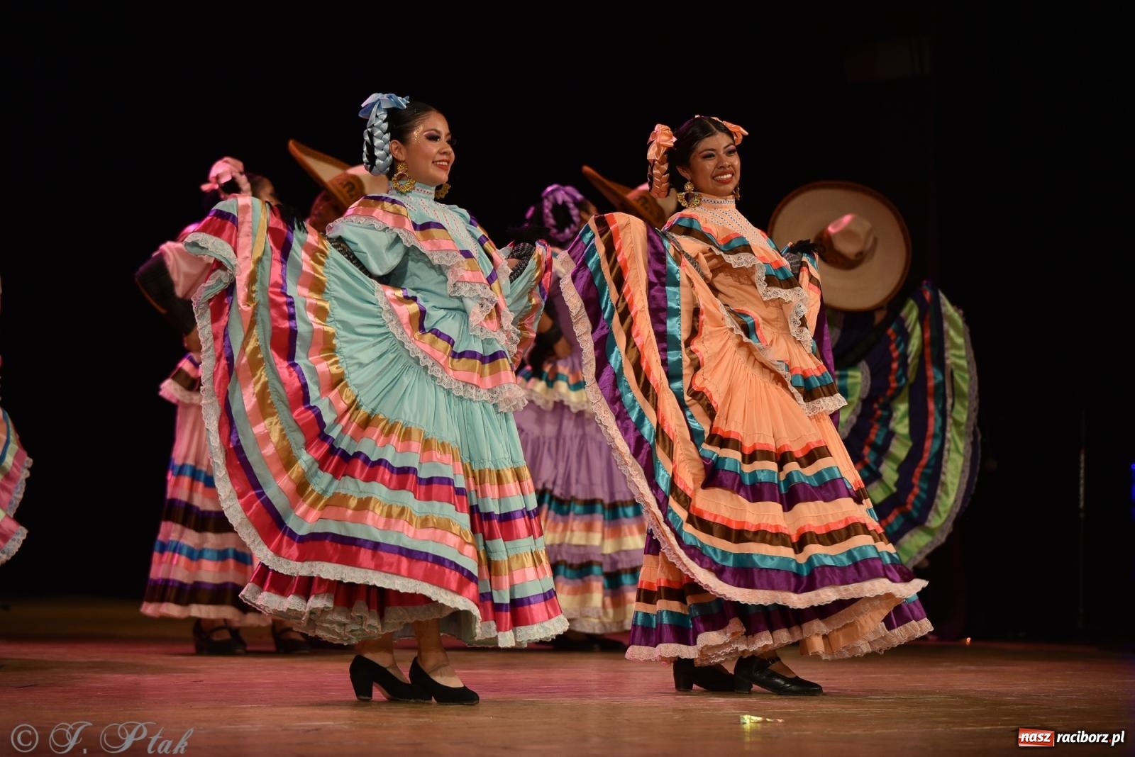 Zdjęcie w galerii na portalu naszraciborz.pl: Śląsk Kraina Wielu Kultur - koncert galowy w RCK wiadomości z regionu