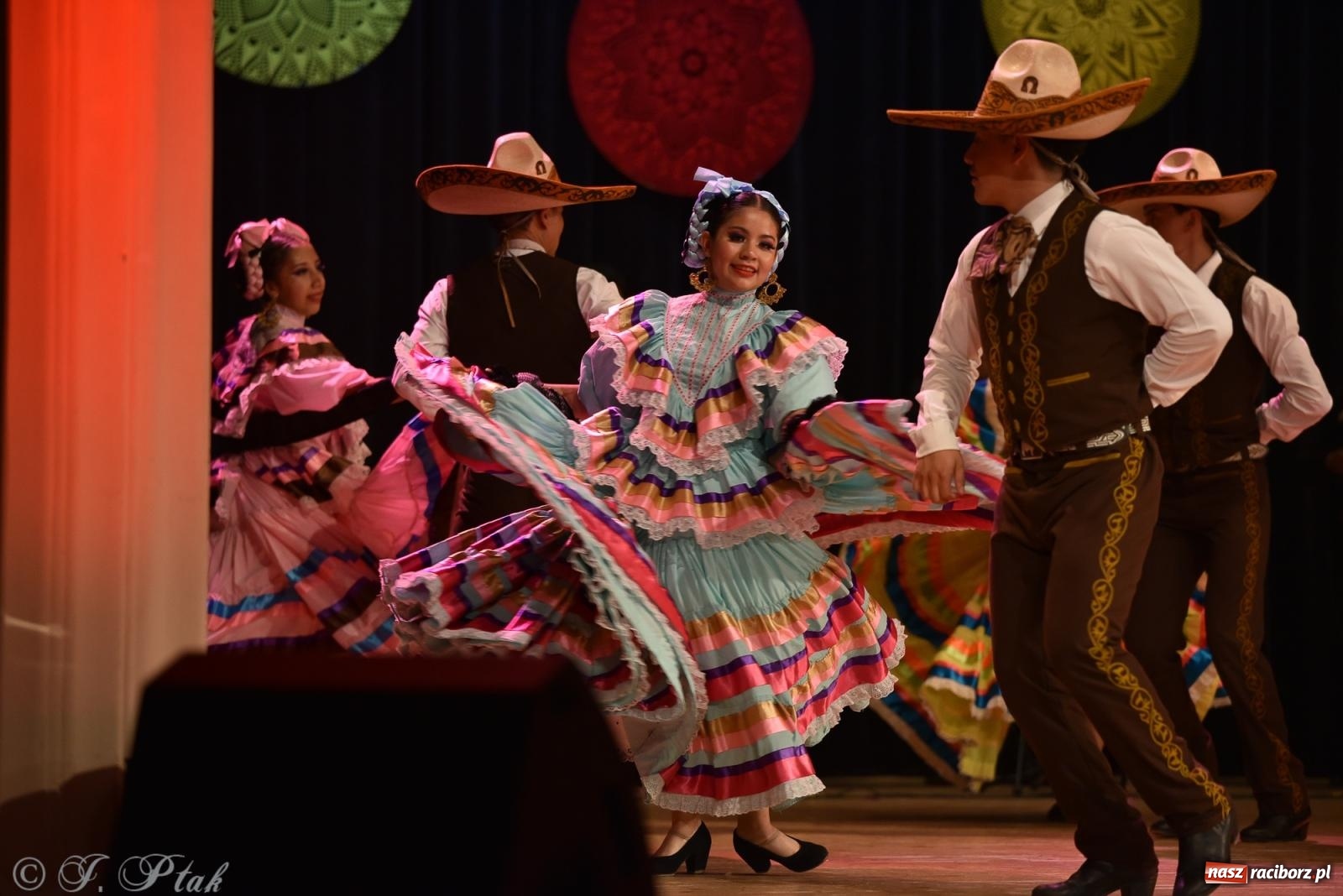 Zdjęcie w galerii na portalu naszraciborz.pl: Śląsk Kraina Wielu Kultur - koncert galowy w RCK wiadomości z regionu