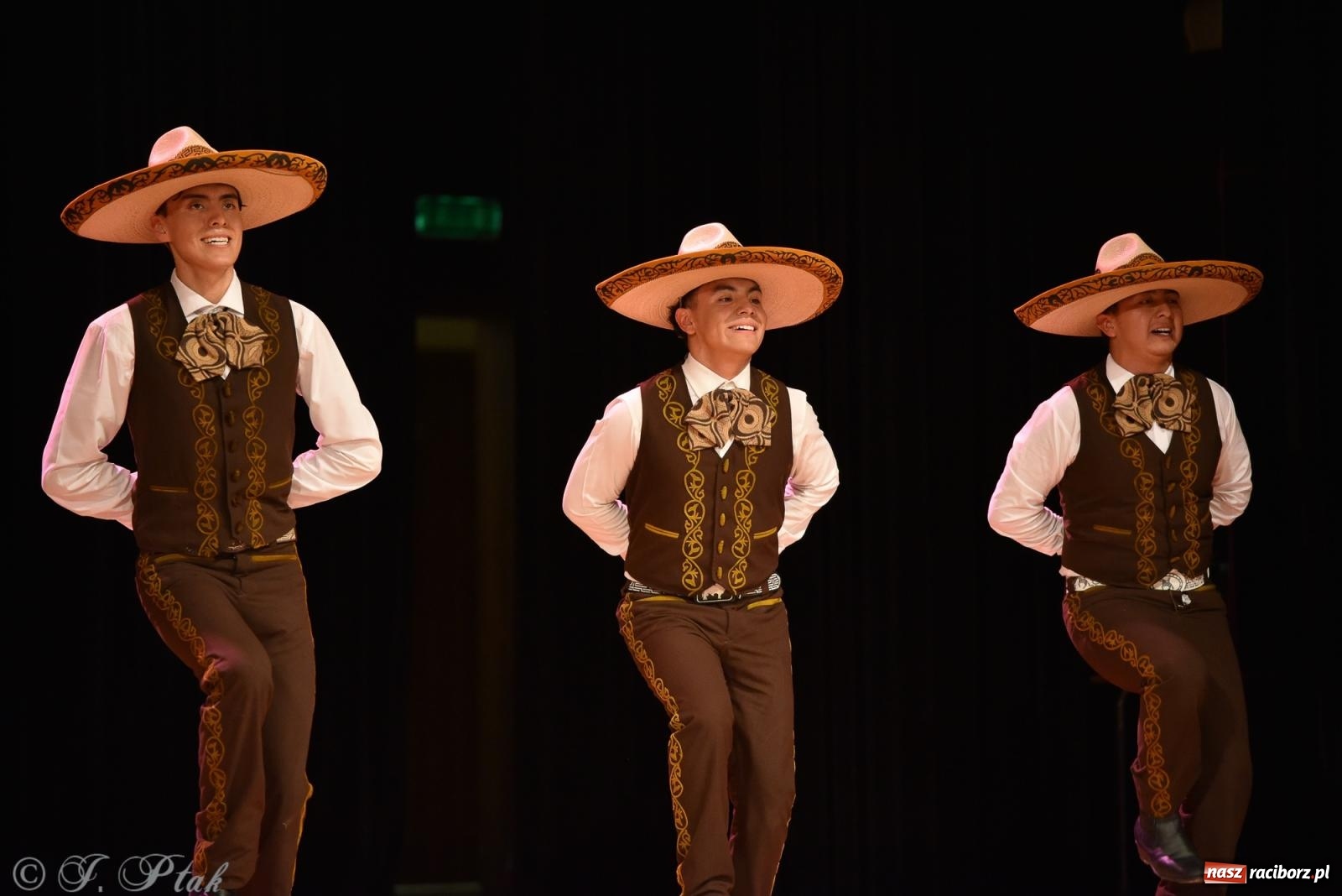 Zdjęcie w galerii na portalu naszraciborz.pl: Śląsk Kraina Wielu Kultur - koncert galowy w RCK wiadomości z regionu