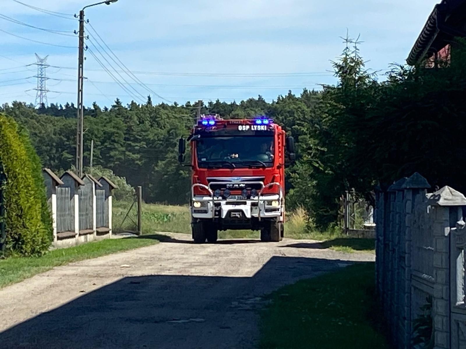 Zdjęcie w galerii na portalu naszraciborz.pl: Dwie strażackie interwencje w Żytnej. Pożar trawy na nieużytkach wiadomości z regionu