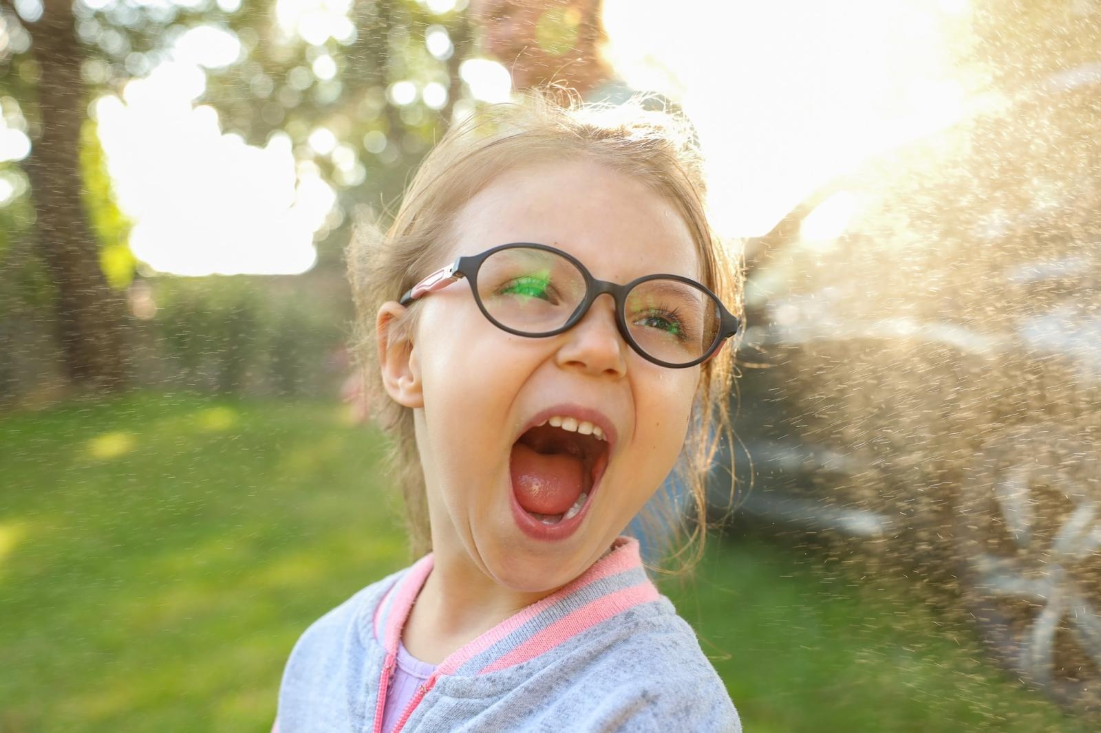 Zdjęcie w galerii na portalu naszraciborz.pl: Mali Odkrywcy Sztuki przywitali wakacje piknikiem w ogrodzie Strzechy wiadomości z regionu