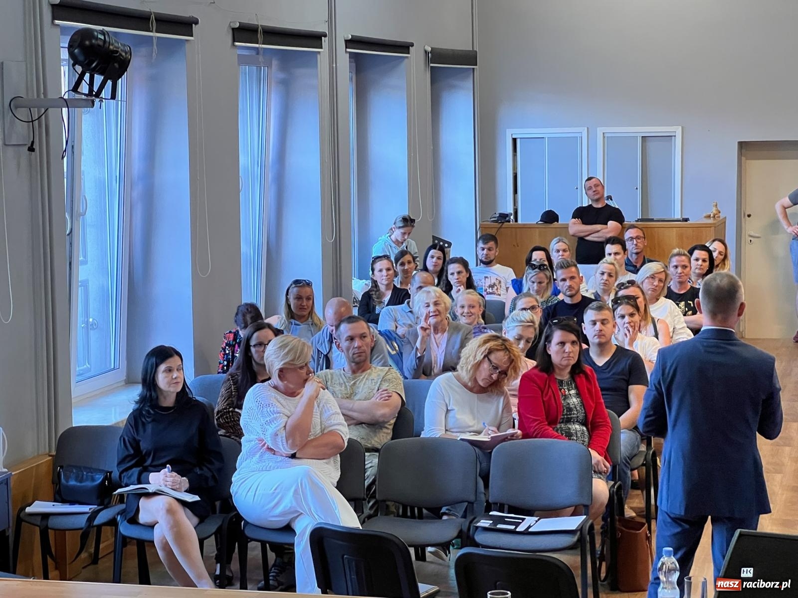 Zdjęcie w galerii na portalu naszraciborz.pl: Władze powiatu zdecydowane przekształcać, PiS i Silny Racibórz bronią MDK w obecnej formule wiadomości z regionu