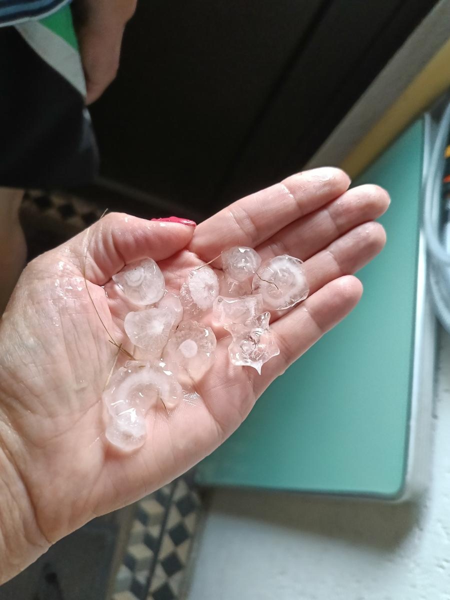 Zdjęcie w galerii na portalu naszraciborz.pl: W komendzie straży pożarnej zebrał się sztab kryzysowy wiadomości z regionu