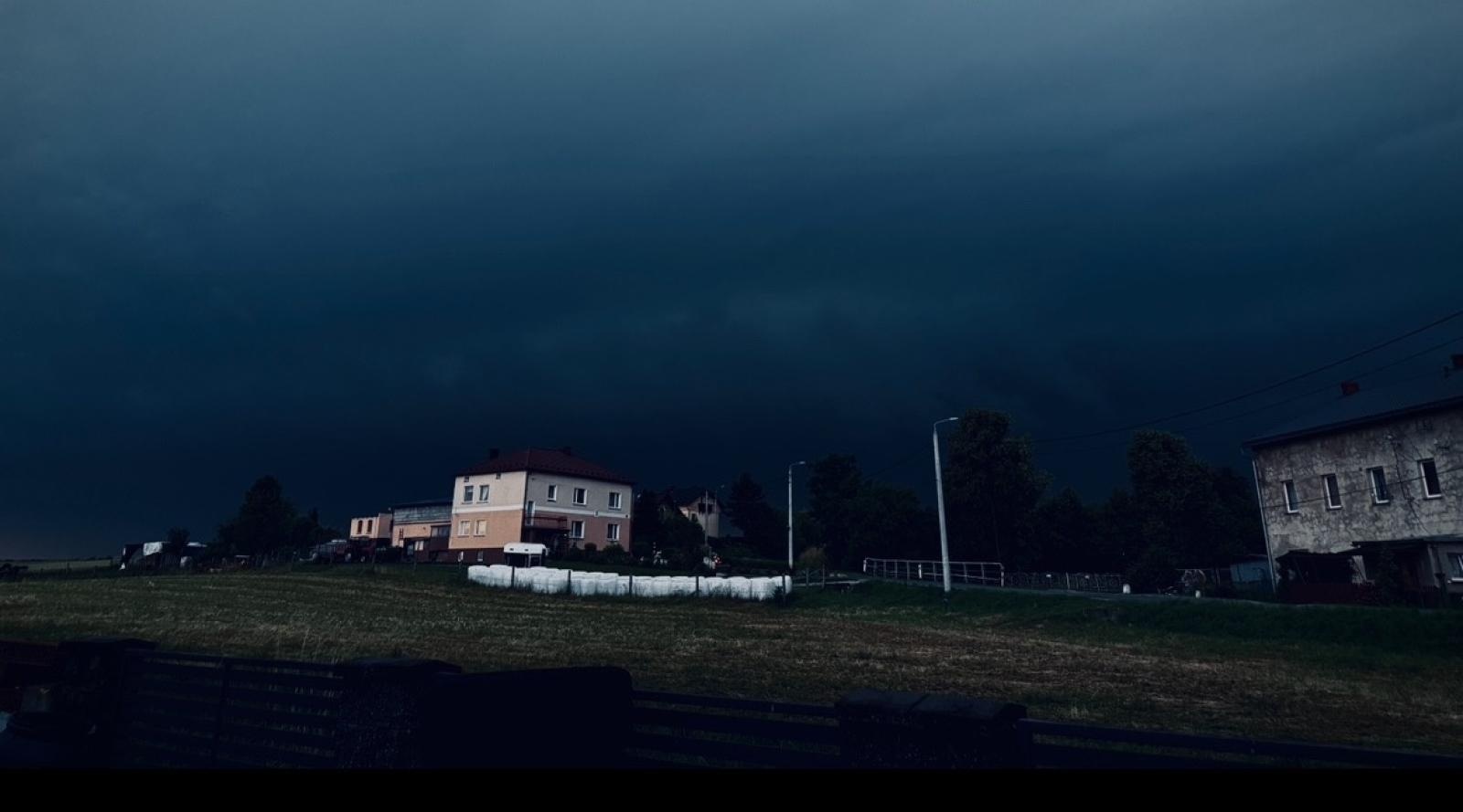 Zdjęcie w galerii na portalu naszraciborz.pl: Blisko 140 interwencji po nawałnicy. Najwięcej w Raciborzu wiadomości z regionu