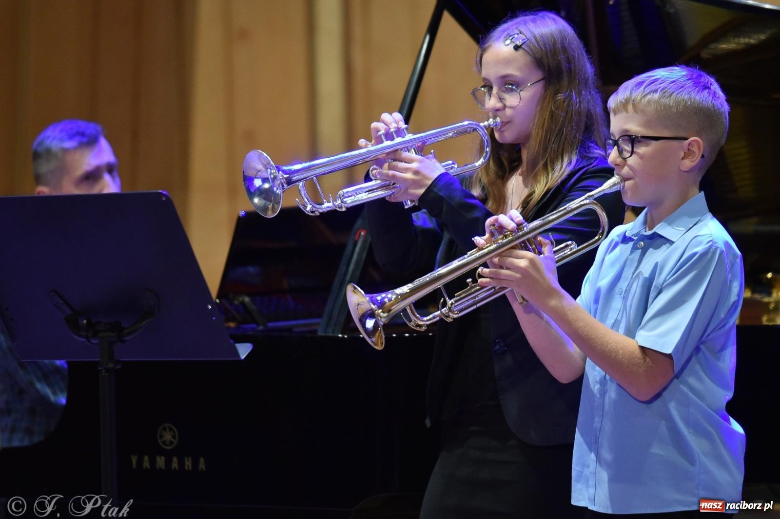 Zdjęcie w galerii na portalu naszraciborz.pl: Koncert absolwentów raciborskiej szkoły muzycznej wiadomości z regionu