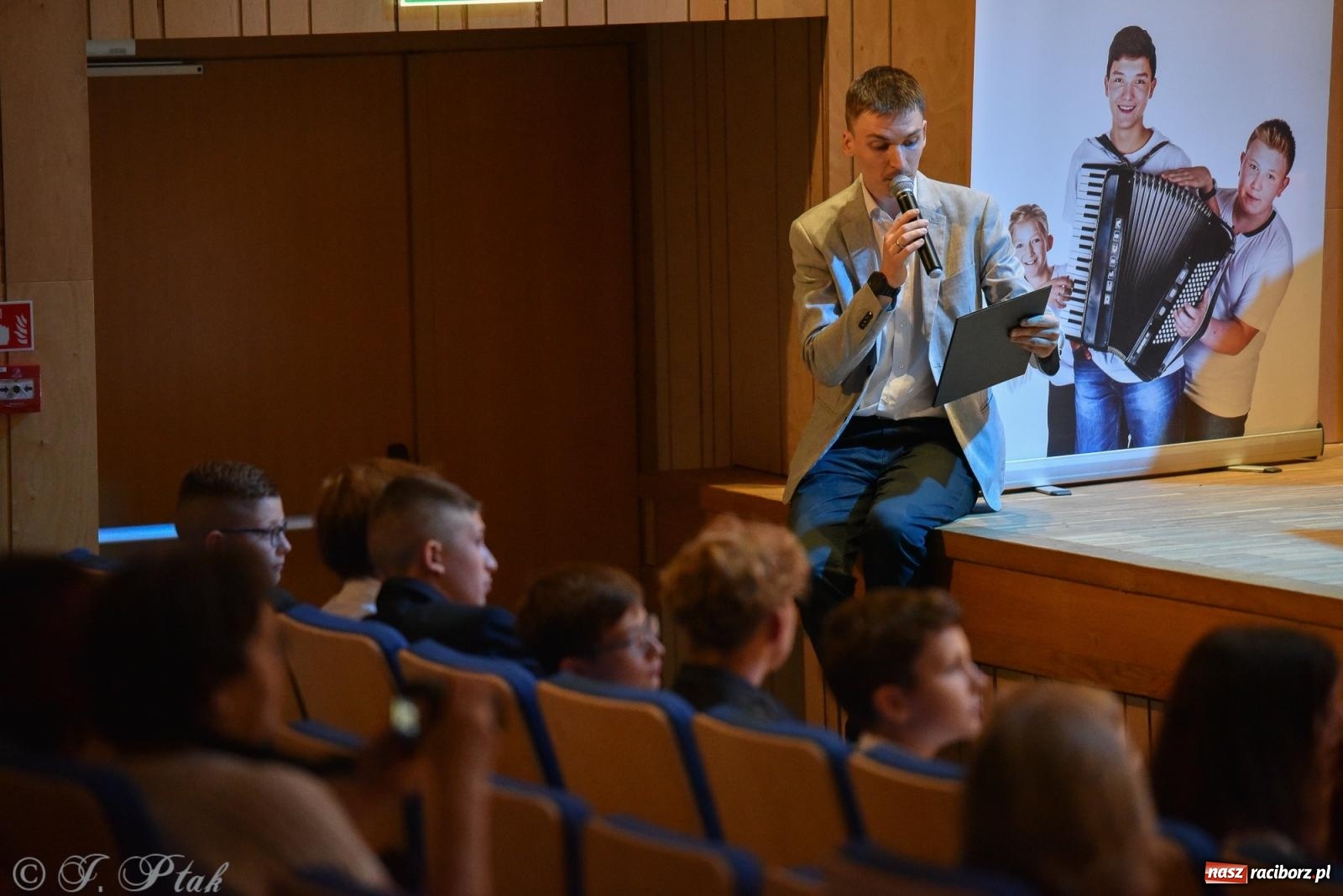 Zdjęcie w galerii na portalu naszraciborz.pl: Koncert absolwentów raciborskiej szkoły muzycznej wiadomości z regionu