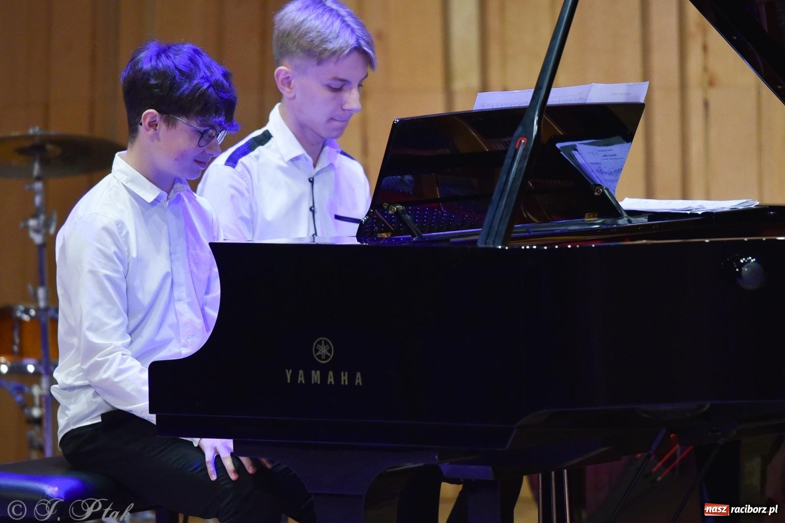 Zdjęcie w galerii na portalu naszraciborz.pl: Koncert absolwentów raciborskiej szkoły muzycznej wiadomości z regionu