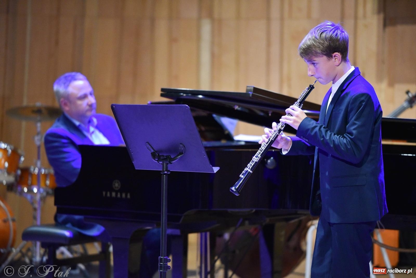 Zdjęcie w galerii na portalu naszraciborz.pl: Koncert absolwentów raciborskiej szkoły muzycznej wiadomości z regionu