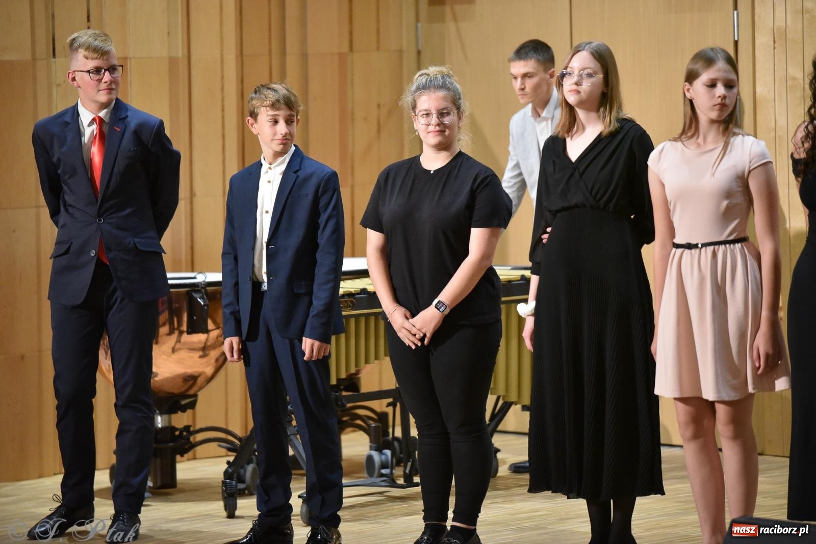 Zdjęcie w galerii na portalu naszraciborz.pl: Koncert absolwentów raciborskiej szkoły muzycznej wiadomości z regionu