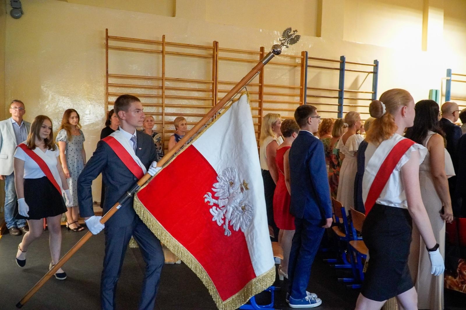 Zdjęcie w galerii na portalu naszraciborz.pl: Powiatowe i miejskie zakończenie roku szkolnego. Mamy już wakacje 2024 [FOTO i WIDEO] wiadomości z regionu
