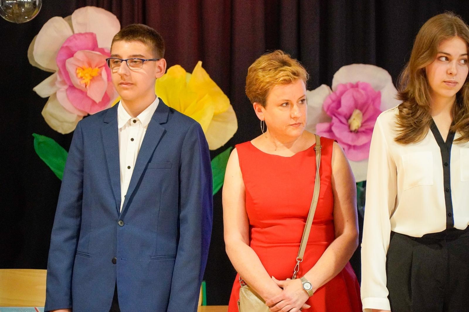 Zdjęcie w galerii na portalu naszraciborz.pl: Powiatowe i miejskie zakończenie roku szkolnego. Mamy już wakacje 2024 [FOTO i WIDEO] wiadomości z regionu