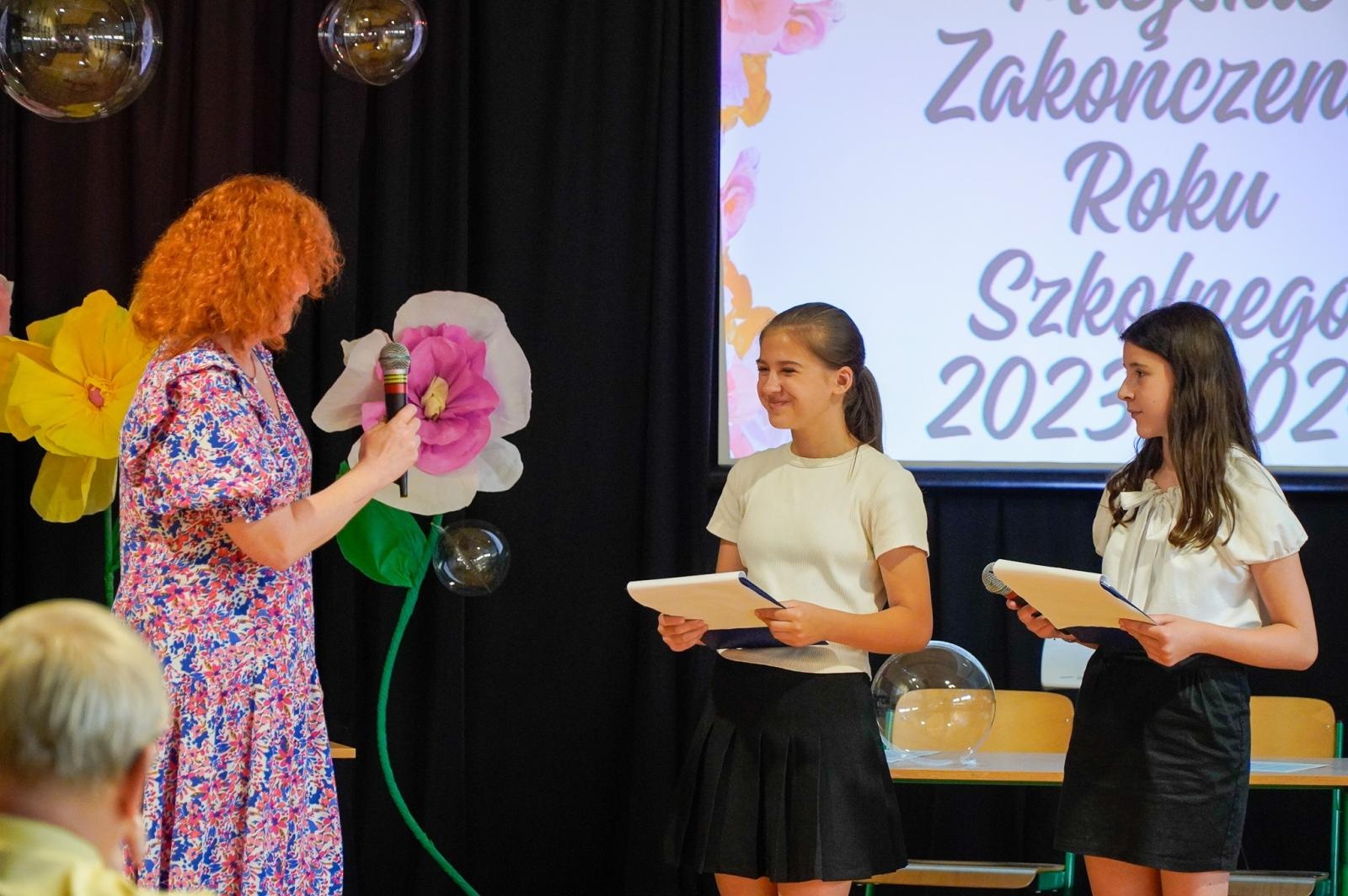 Zdjęcie w galerii na portalu naszraciborz.pl: Powiatowe i miejskie zakończenie roku szkolnego. Mamy już wakacje 2024 [FOTO i WIDEO] wiadomości z regionu