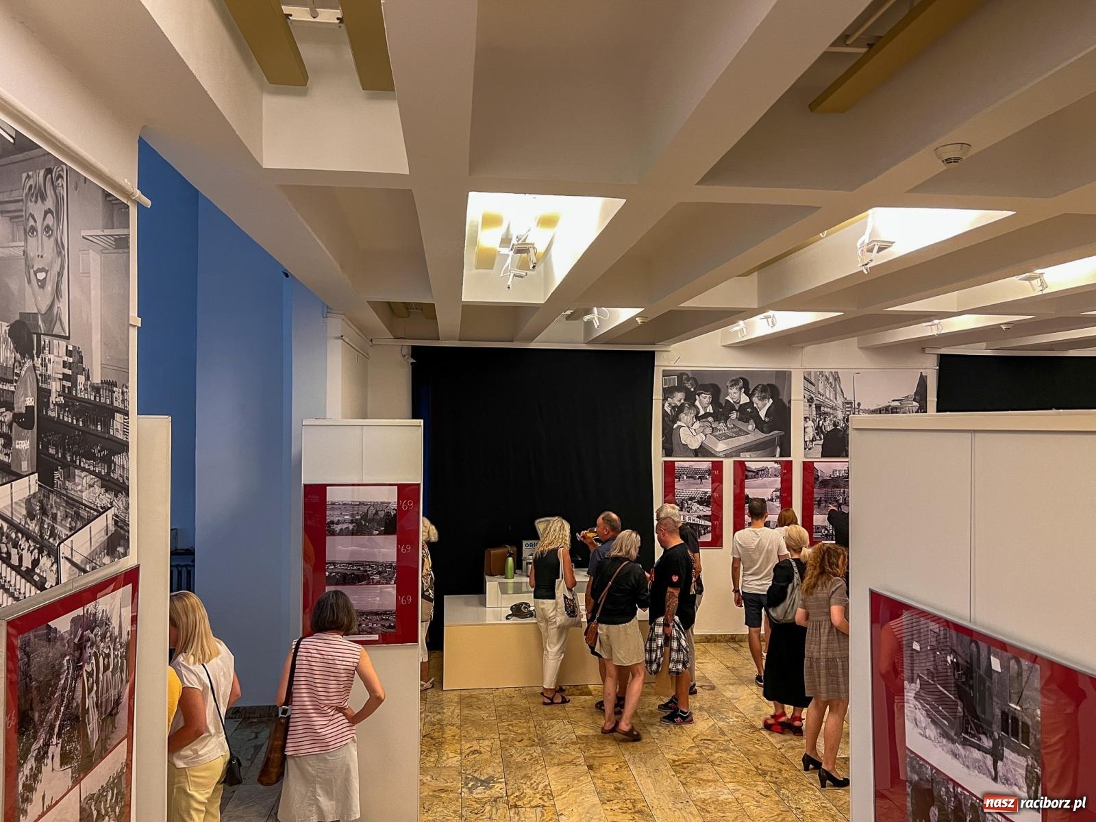 Zdjęcie w galerii na portalu naszraciborz.pl: Raciborski PRL na zdjęciach Jerzego Reżnego. Wystawa, którą trzeba zobaczyć wiadomości z regionu