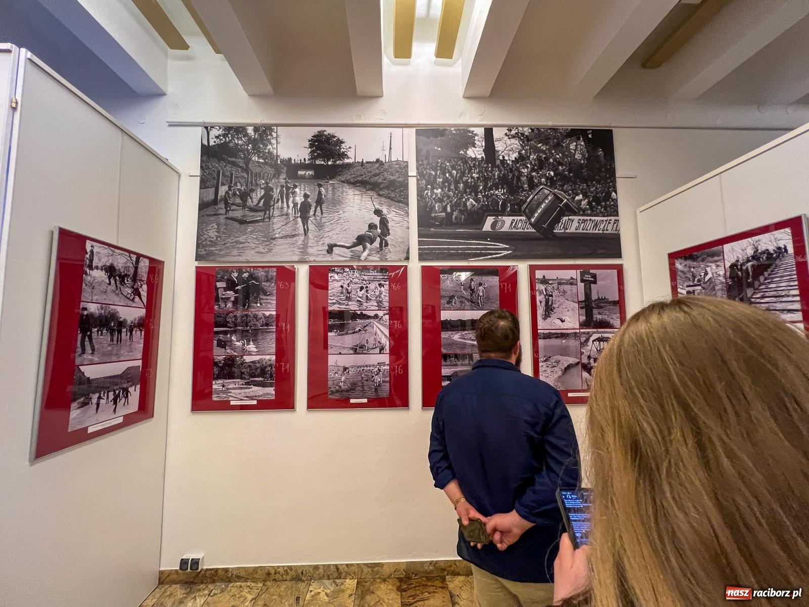 Zdjęcie w galerii na portalu naszraciborz.pl: Raciborski PRL na zdjęciach Jerzego Reżnego. Wystawa, którą trzeba zobaczyć wiadomości z regionu