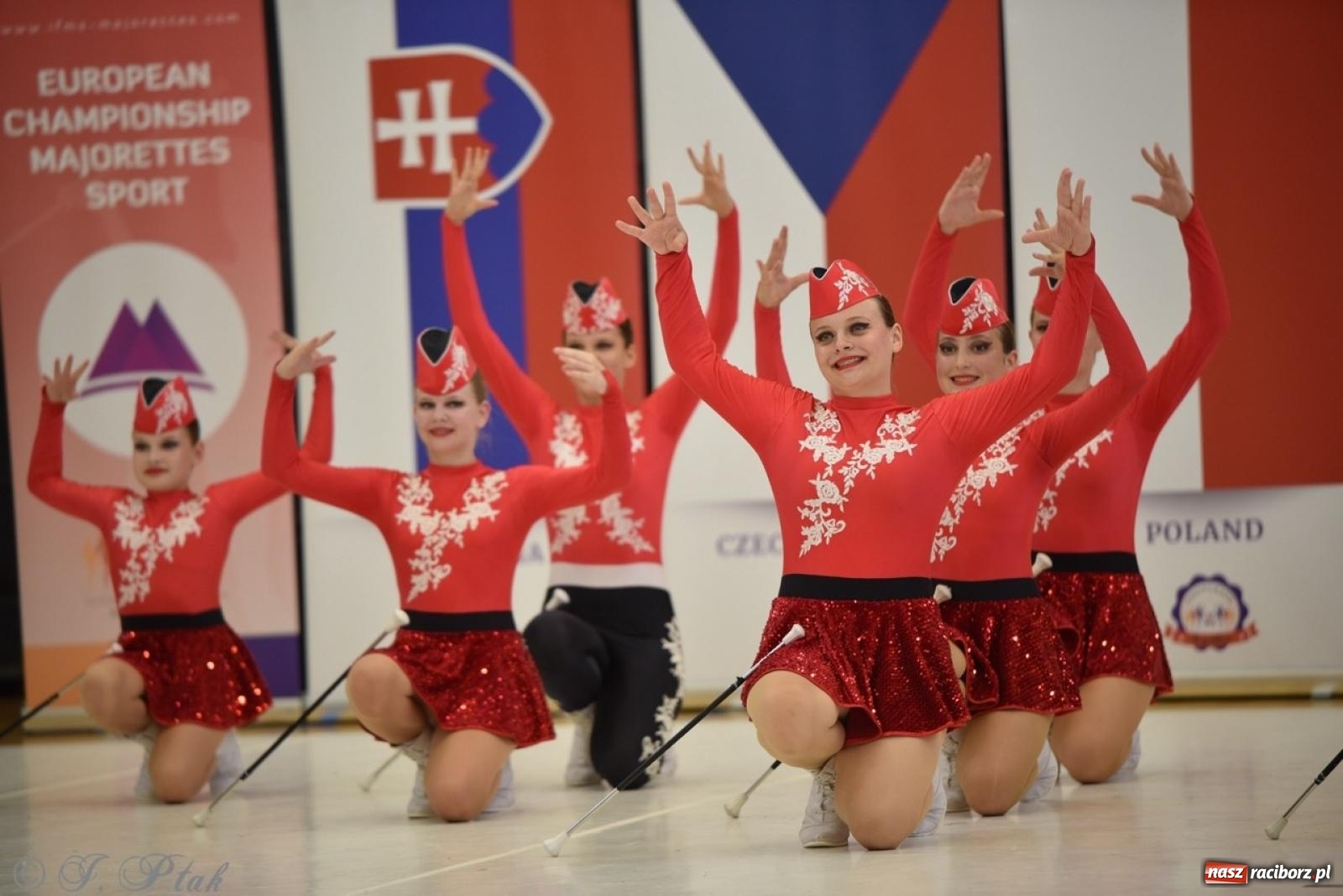 Zdjęcie w galerii na portalu naszraciborz.pl: Racibórz gospodarzem 17. Mistrzostw Europy Mażoretek [FOTO] wiadomości z regionu