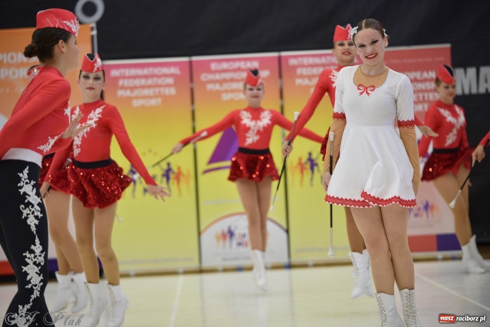 Zdjęcie w galerii na portalu naszraciborz.pl: Racibórz gospodarzem 17. Mistrzostw Europy Mażoretek [FOTO] wiadomości z regionu