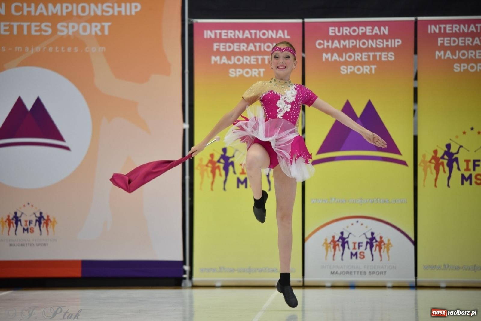 Zdjęcie w galerii na portalu naszraciborz.pl: Racibórz gospodarzem 17. Mistrzostw Europy Mażoretek [FOTO] wiadomości z regionu