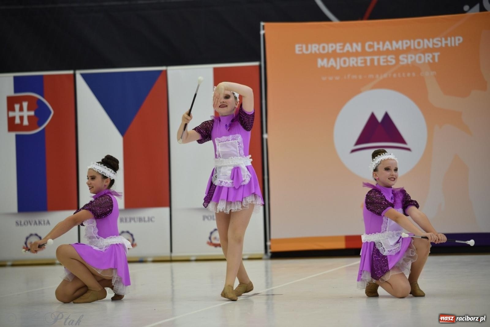 Zdjęcie w galerii na portalu naszraciborz.pl: Racibórz gospodarzem 17. Mistrzostw Europy Mażoretek [FOTO] wiadomości z regionu