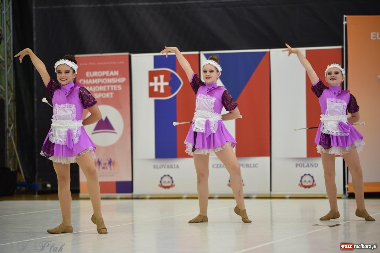 Zdjęcie w galerii na portalu naszraciborz.pl: Racibórz gospodarzem 17. Mistrzostw Europy Mażoretek [FOTO] wiadomości z regionu