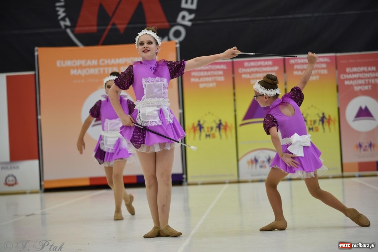 Zdjęcie w galerii na portalu naszraciborz.pl: Racibórz gospodarzem 17. Mistrzostw Europy Mażoretek [FOTO] wiadomości z regionu
