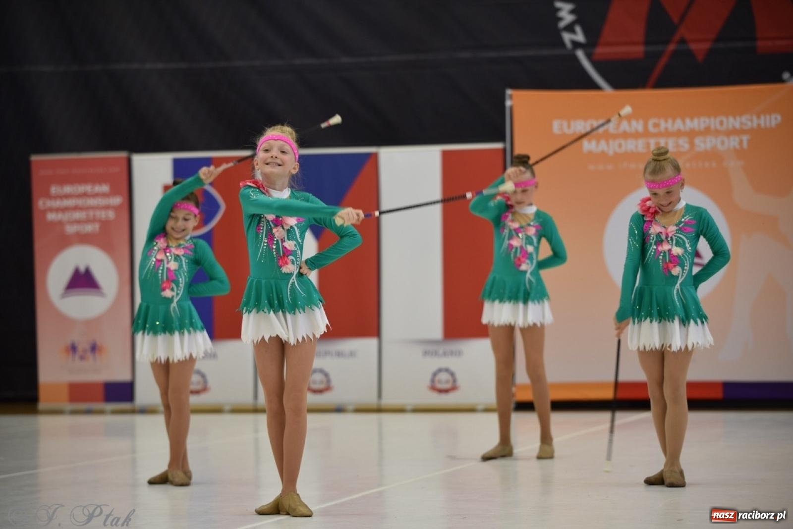 Zdjęcie w galerii na portalu naszraciborz.pl: Racibórz gospodarzem 17. Mistrzostw Europy Mażoretek [FOTO] wiadomości z regionu