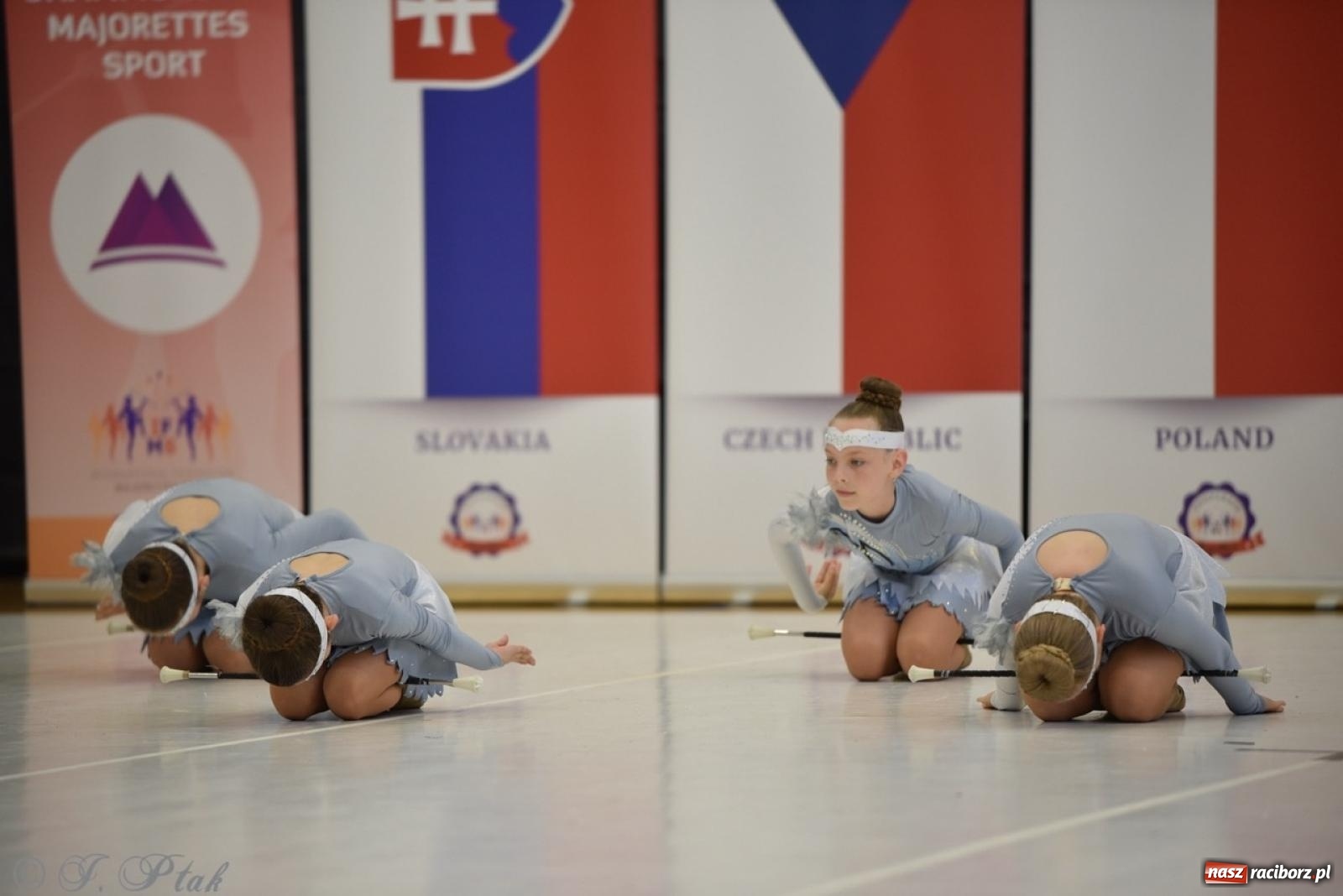 Zdjęcie w galerii na portalu naszraciborz.pl: Racibórz gospodarzem 17. Mistrzostw Europy Mażoretek [FOTO] wiadomości z regionu