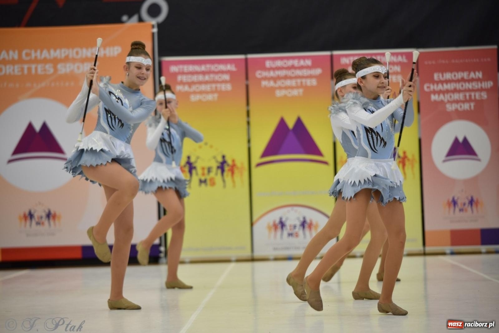 Zdjęcie w galerii na portalu naszraciborz.pl: Racibórz gospodarzem 17. Mistrzostw Europy Mażoretek [FOTO] wiadomości z regionu
