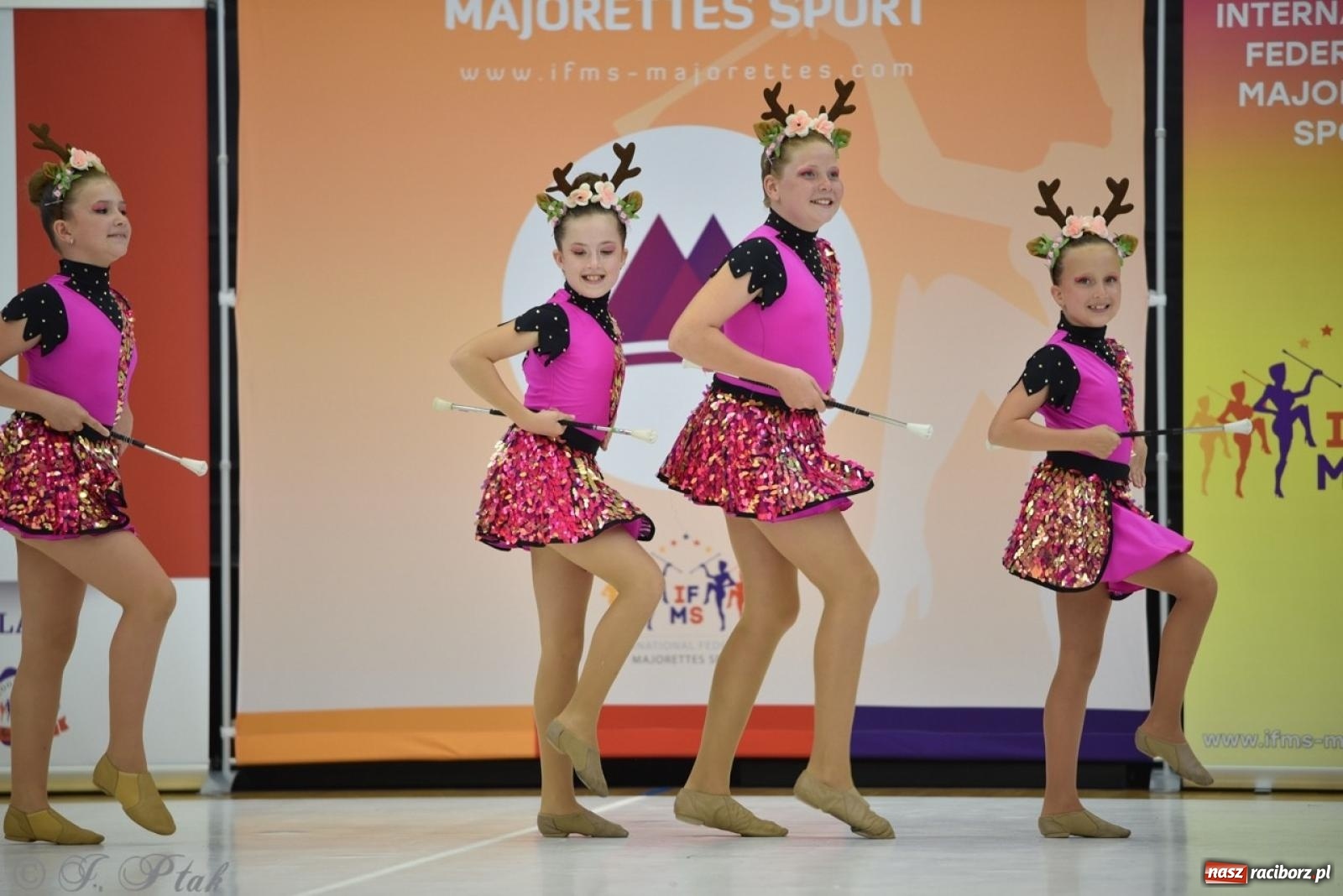 Zdjęcie w galerii na portalu naszraciborz.pl: Racibórz gospodarzem 17. Mistrzostw Europy Mażoretek [FOTO] wiadomości z regionu