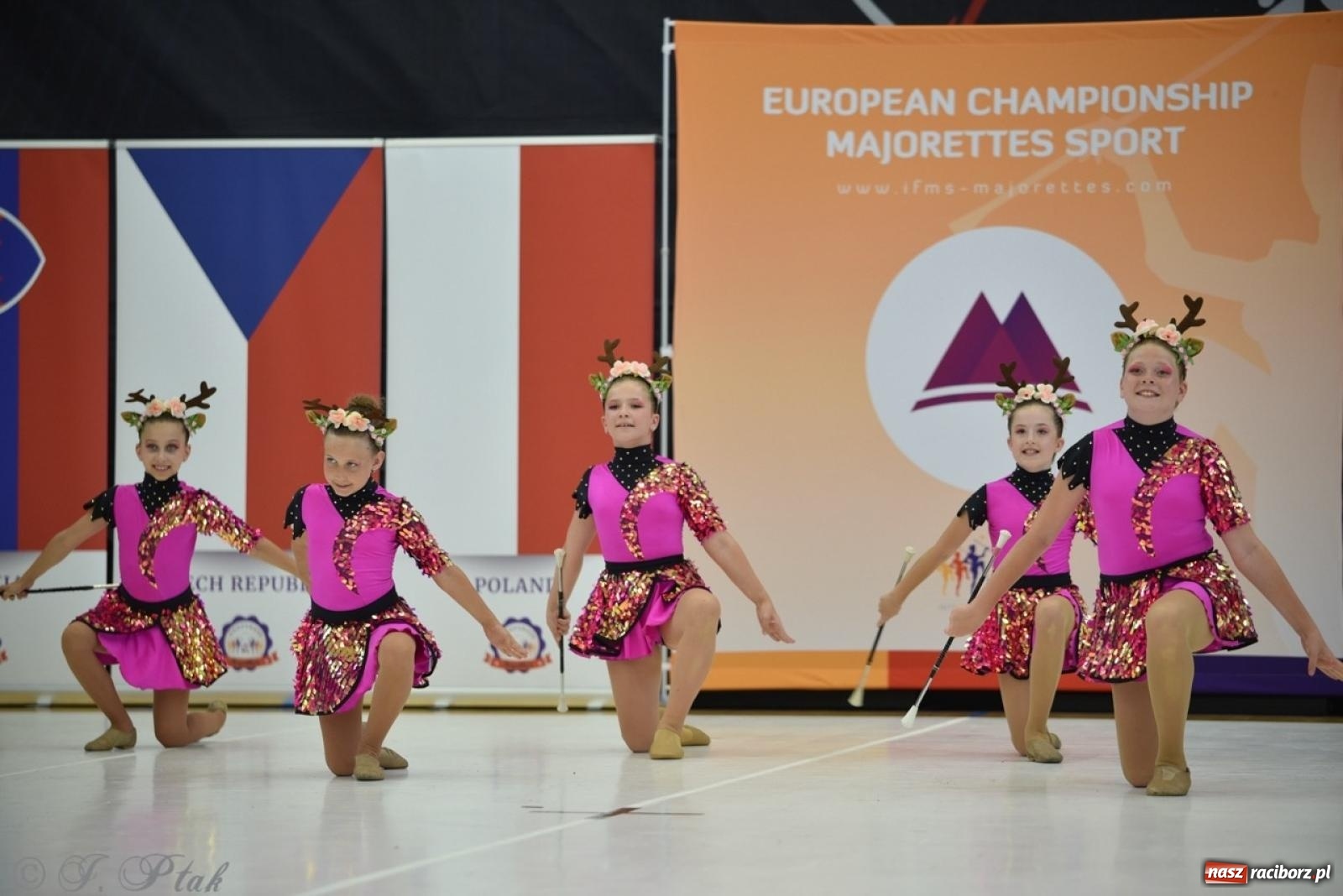 Zdjęcie w galerii na portalu naszraciborz.pl: Racibórz gospodarzem 17. Mistrzostw Europy Mażoretek [FOTO] wiadomości z regionu