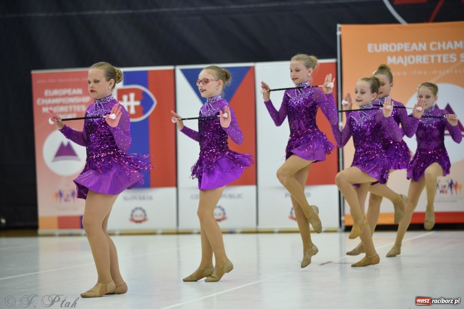 Zdjęcie w galerii na portalu naszraciborz.pl: Racibórz gospodarzem 17. Mistrzostw Europy Mażoretek [FOTO] wiadomości z regionu