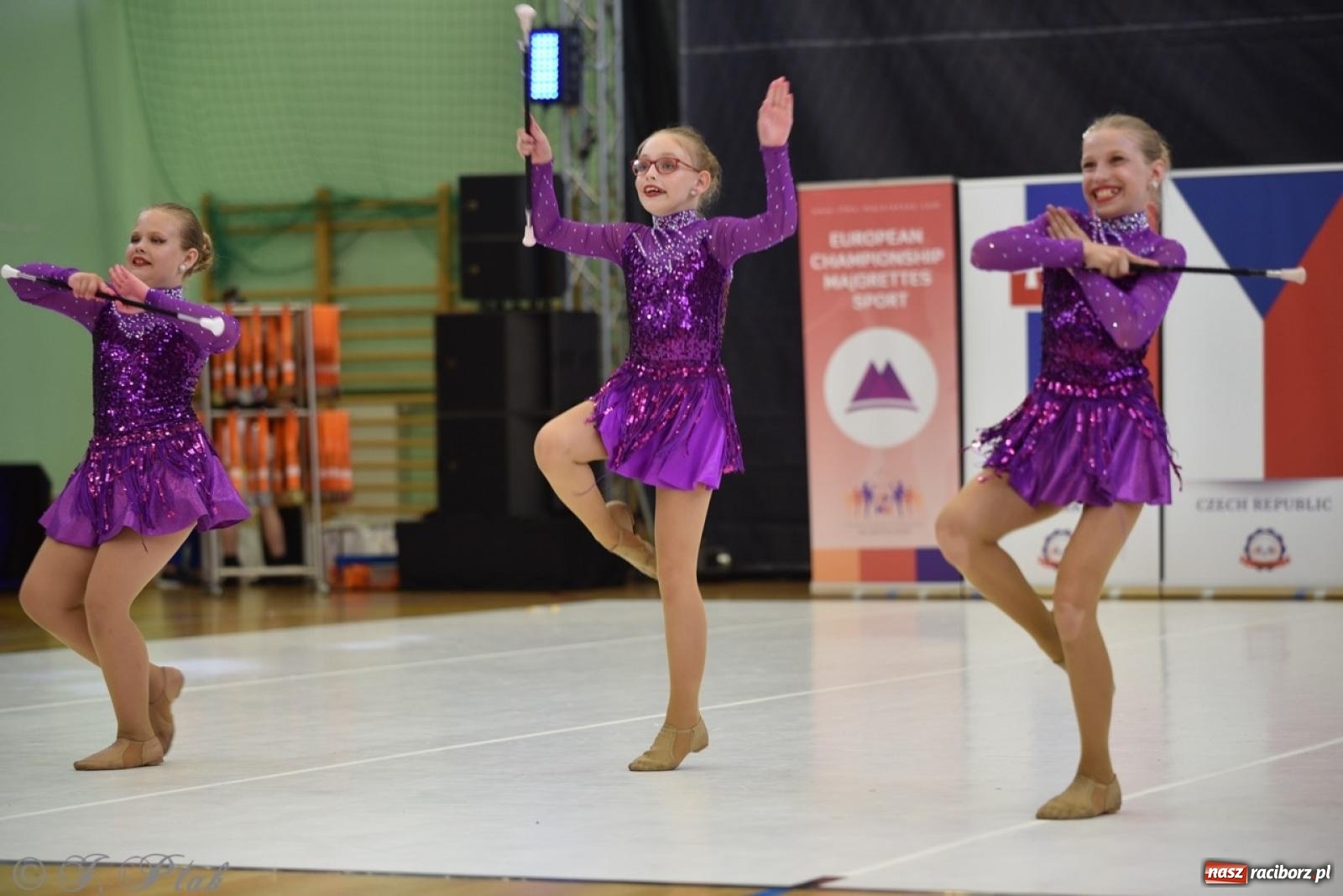 Zdjęcie w galerii na portalu naszraciborz.pl: Racibórz gospodarzem 17. Mistrzostw Europy Mażoretek [FOTO] wiadomości z regionu