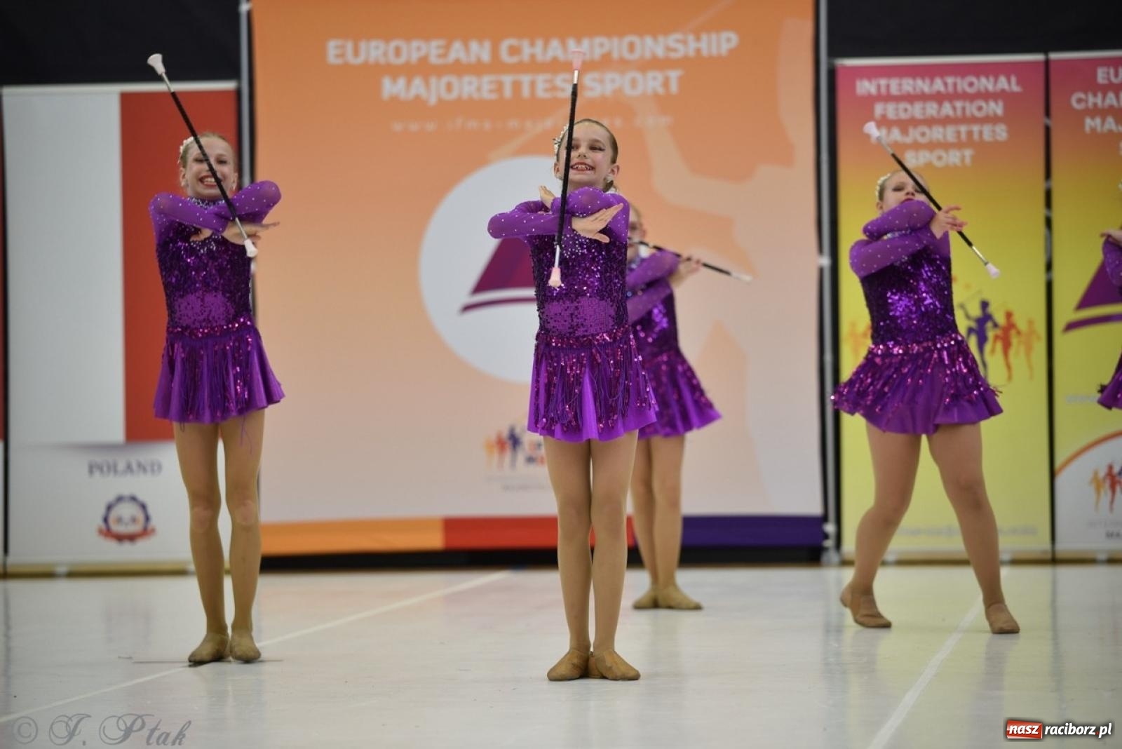 Zdjęcie w galerii na portalu naszraciborz.pl: Racibórz gospodarzem 17. Mistrzostw Europy Mażoretek [FOTO] wiadomości z regionu