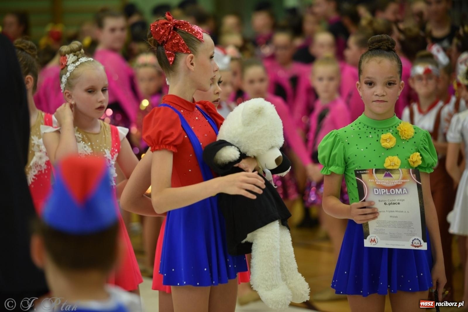 Zdjęcie w galerii na portalu naszraciborz.pl: Racibórz gospodarzem 17. Mistrzostw Europy Mażoretek [FOTO] wiadomości z regionu