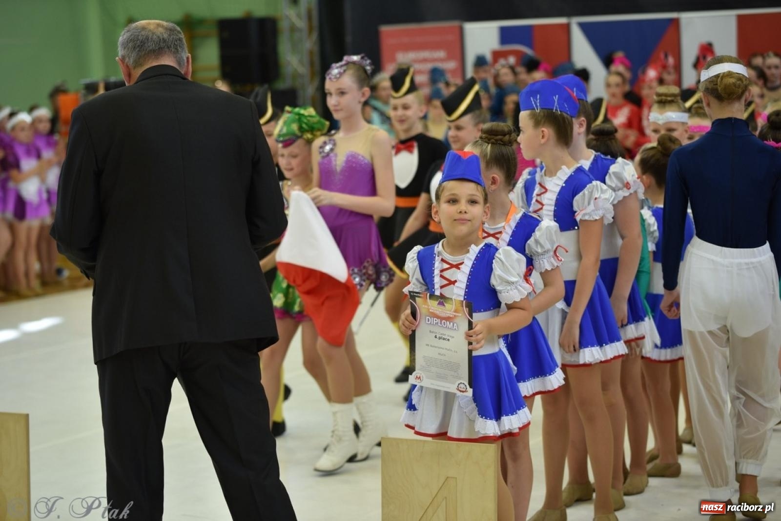 Zdjęcie w galerii na portalu naszraciborz.pl: Racibórz gospodarzem 17. Mistrzostw Europy Mażoretek [FOTO] wiadomości z regionu