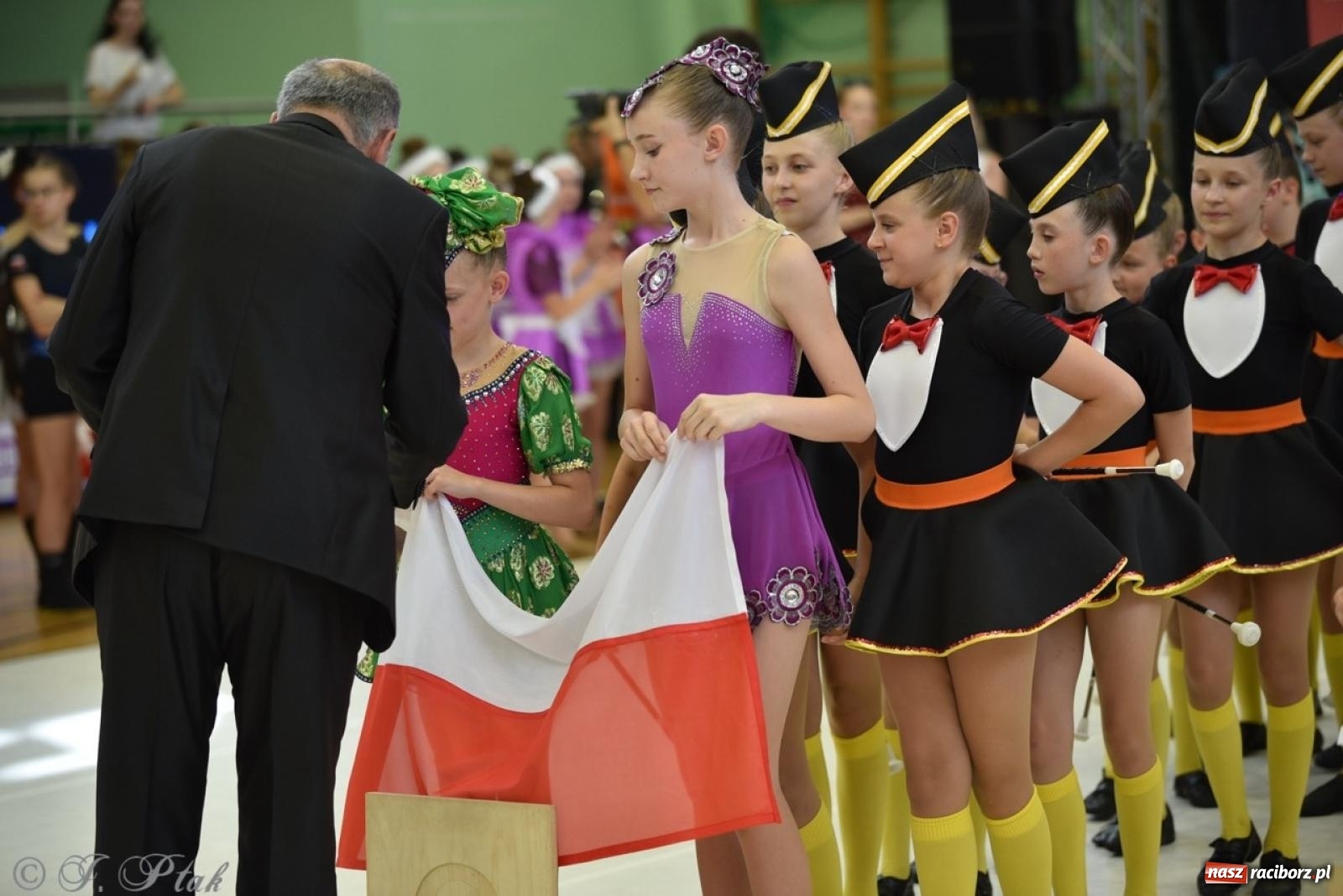 Zdjęcie w galerii na portalu naszraciborz.pl: Racibórz gospodarzem 17. Mistrzostw Europy Mażoretek [FOTO] wiadomości z regionu