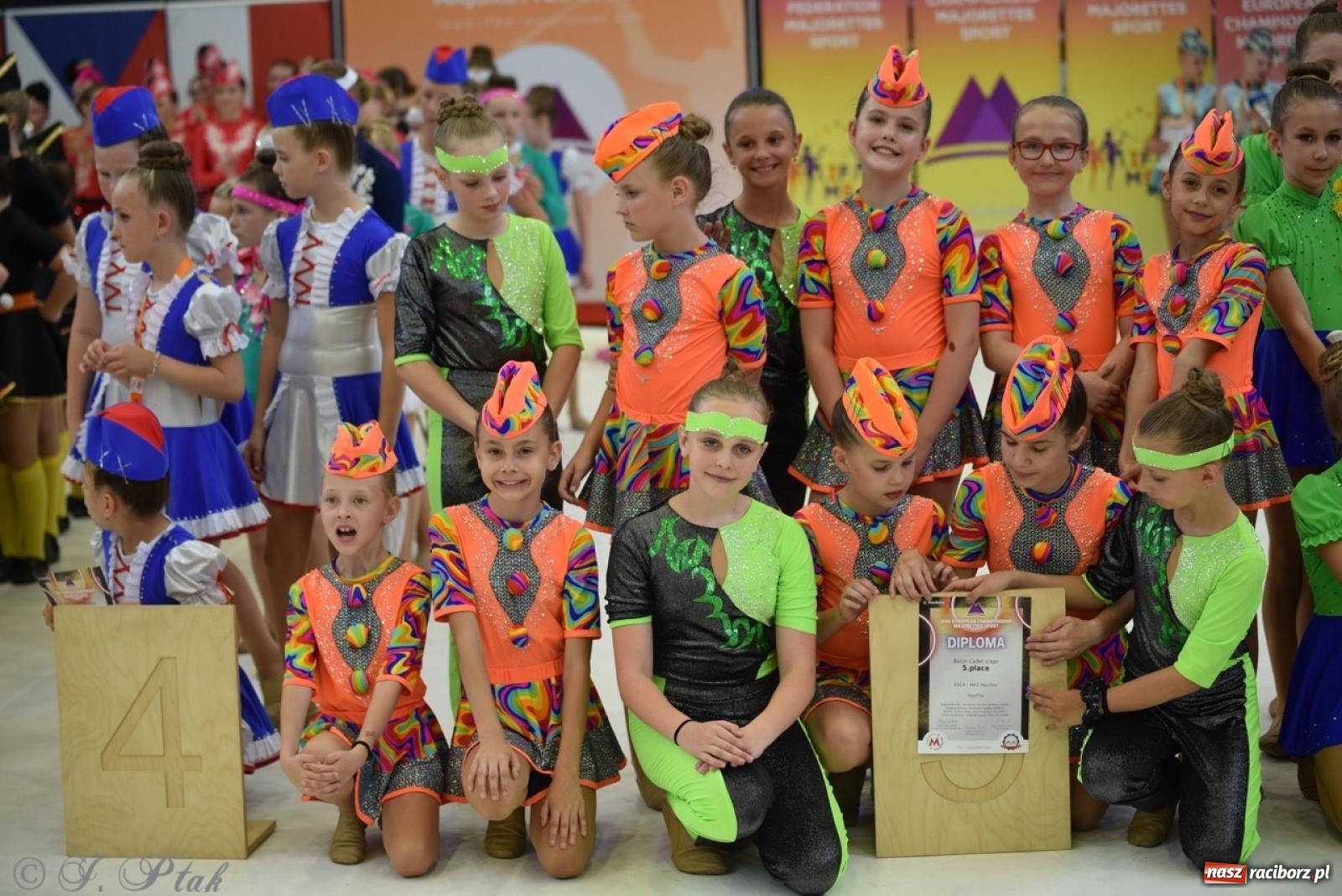 Zdjęcie w galerii na portalu naszraciborz.pl: Racibórz gospodarzem 17. Mistrzostw Europy Mażoretek [FOTO] wiadomości z regionu