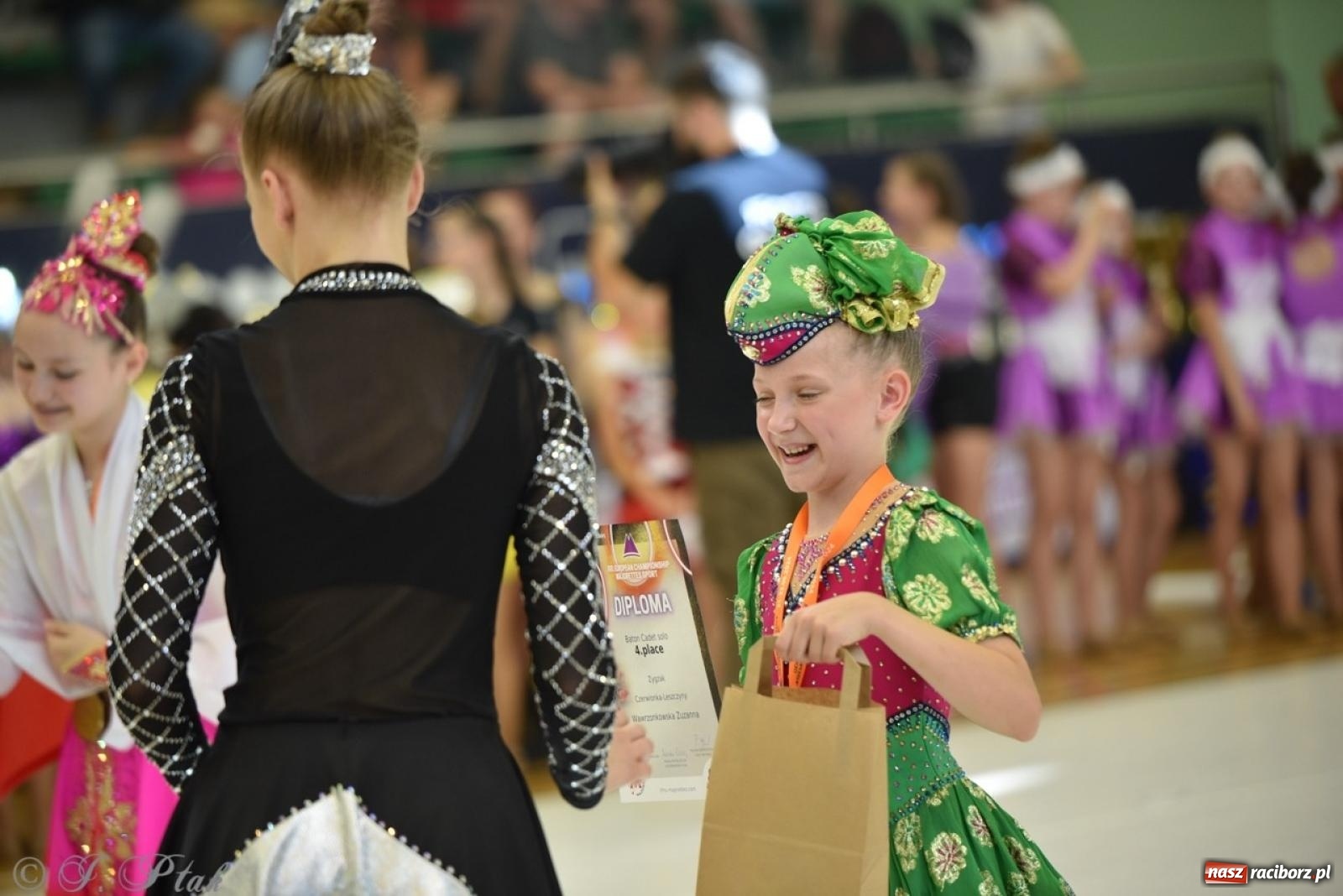 Zdjęcie w galerii na portalu naszraciborz.pl: Racibórz gospodarzem 17. Mistrzostw Europy Mażoretek [FOTO] wiadomości z regionu