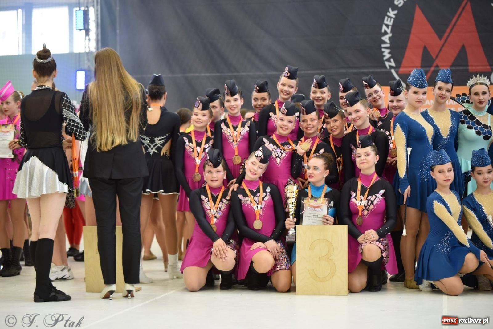 Zdjęcie w galerii na portalu naszraciborz.pl: Racibórz gospodarzem 17. Mistrzostw Europy Mażoretek [FOTO] wiadomości z regionu