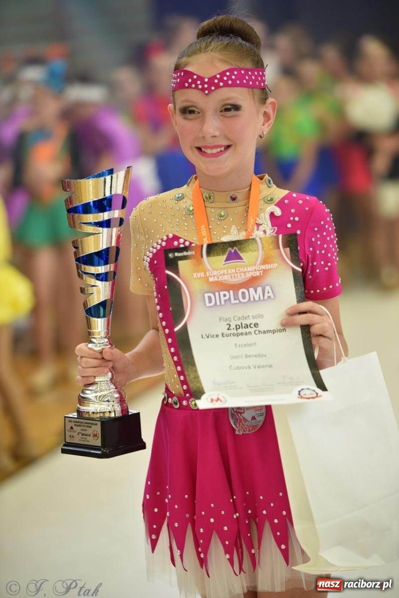 Zdjęcie w galerii na portalu naszraciborz.pl: Racibórz gospodarzem 17. Mistrzostw Europy Mażoretek [FOTO] wiadomości z regionu