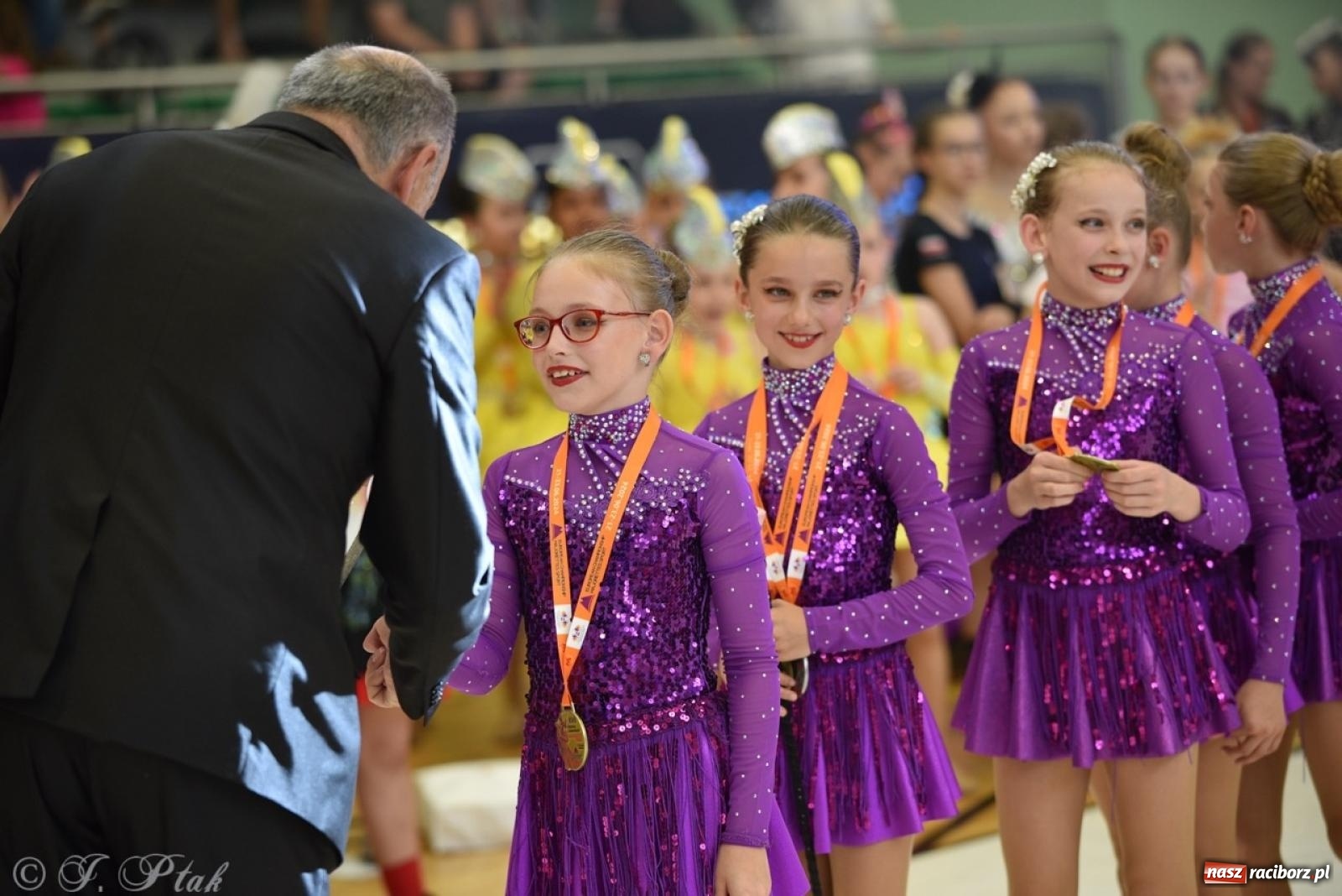Zdjęcie w galerii na portalu naszraciborz.pl: Racibórz gospodarzem 17. Mistrzostw Europy Mażoretek [FOTO] wiadomości z regionu