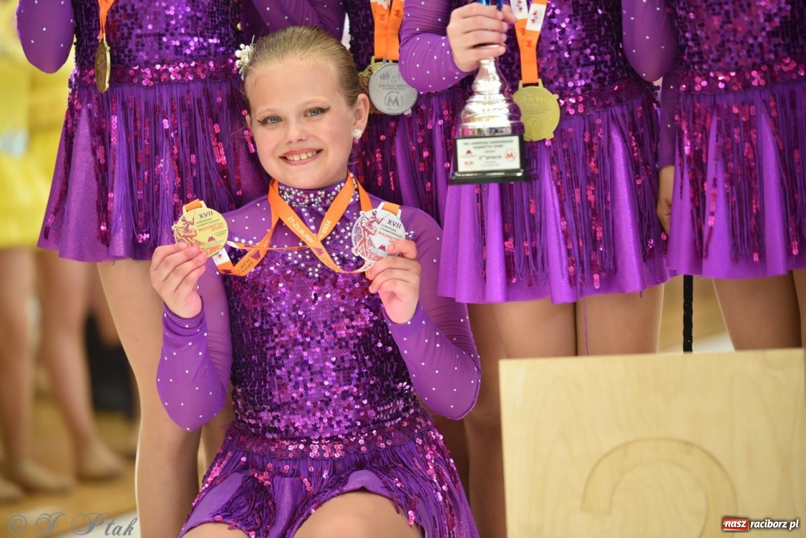 Zdjęcie w galerii na portalu naszraciborz.pl: Racibórz gospodarzem 17. Mistrzostw Europy Mażoretek [FOTO] wiadomości z regionu
