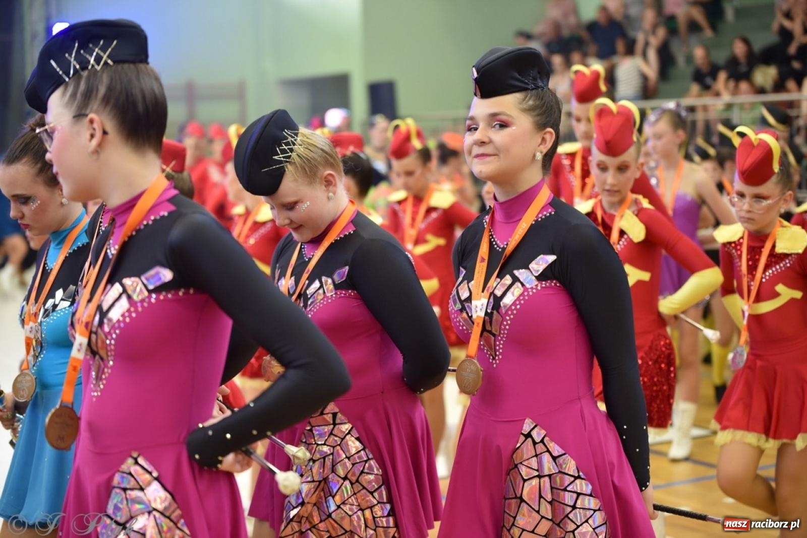 Zdjęcie w galerii na portalu naszraciborz.pl: Racibórz gospodarzem 17. Mistrzostw Europy Mażoretek [FOTO] wiadomości z regionu