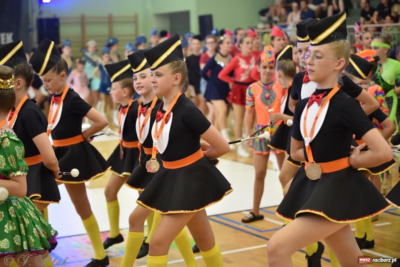 Zdjęcie w galerii na portalu naszraciborz.pl: Racibórz gospodarzem 17. Mistrzostw Europy Mażoretek [FOTO] wiadomości z regionu