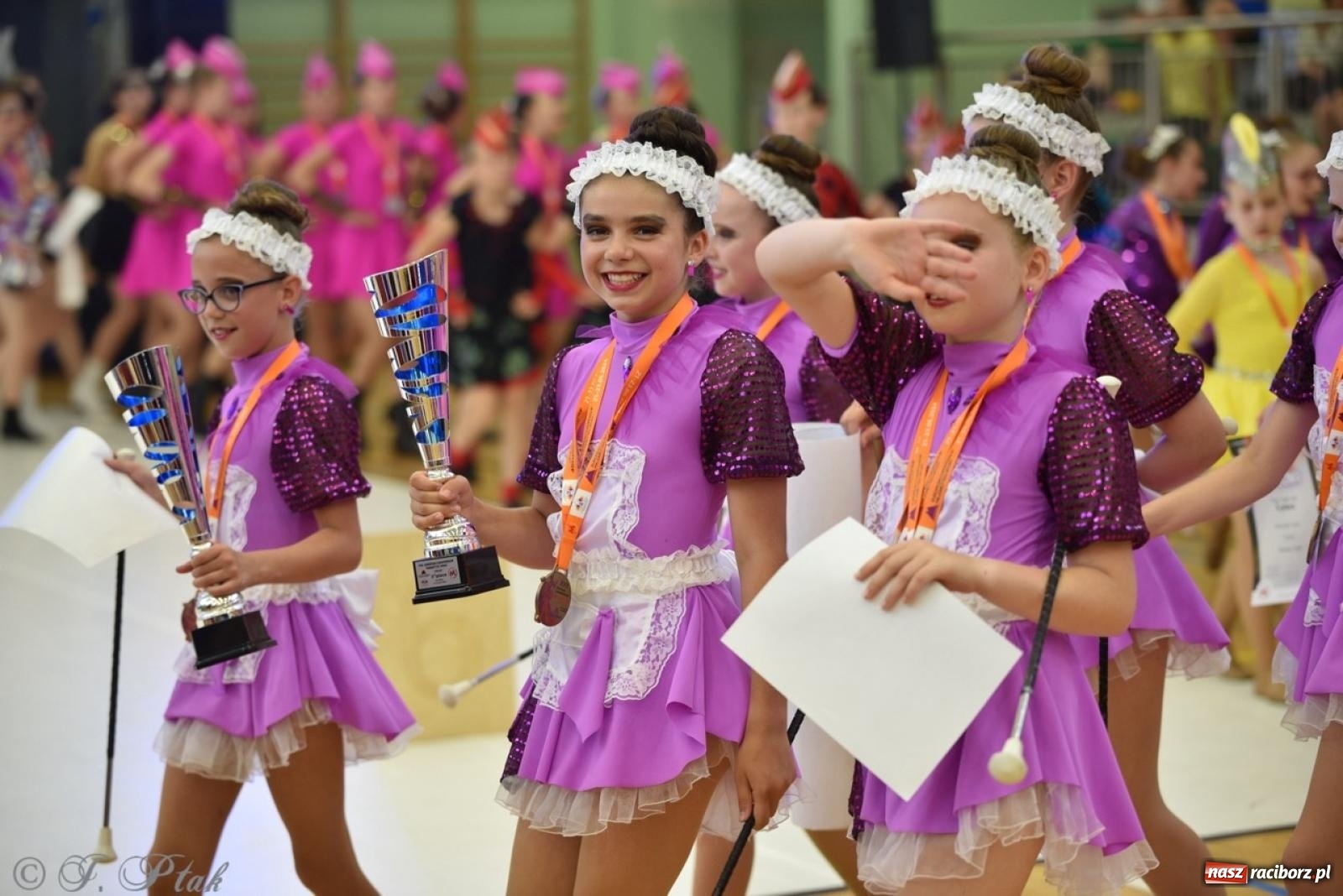 Zdjęcie w galerii na portalu naszraciborz.pl: Racibórz gospodarzem 17. Mistrzostw Europy Mażoretek [FOTO] wiadomości z regionu