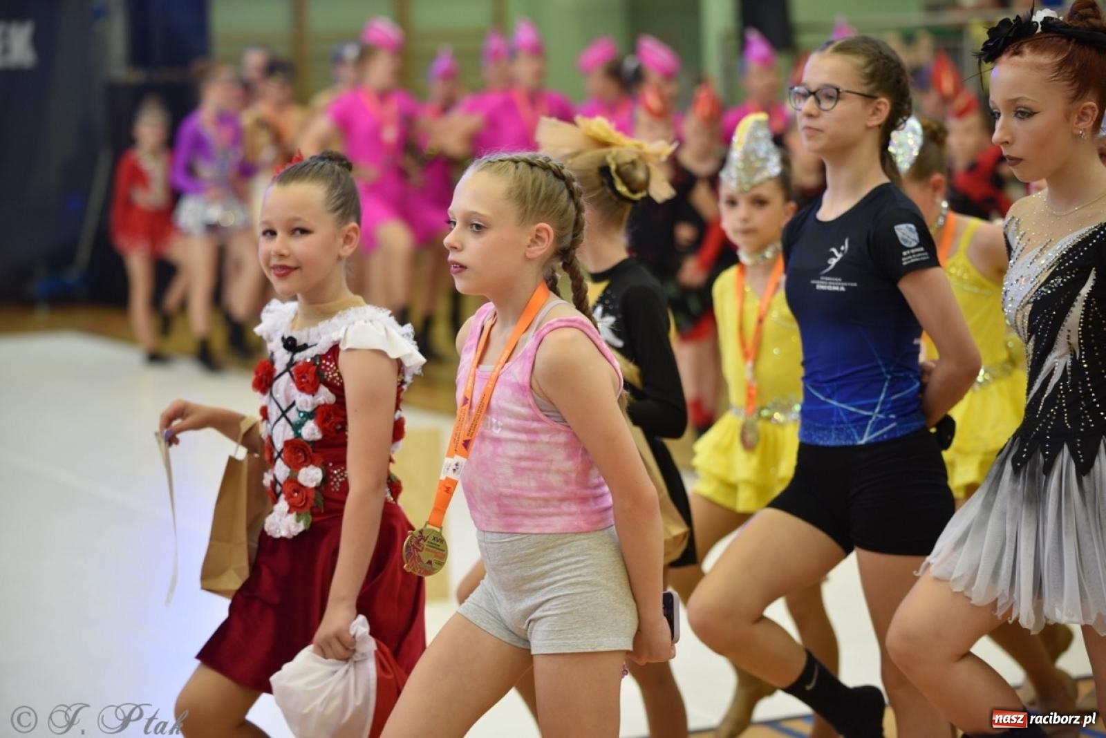 Zdjęcie w galerii na portalu naszraciborz.pl: Racibórz gospodarzem 17. Mistrzostw Europy Mażoretek [FOTO] wiadomości z regionu