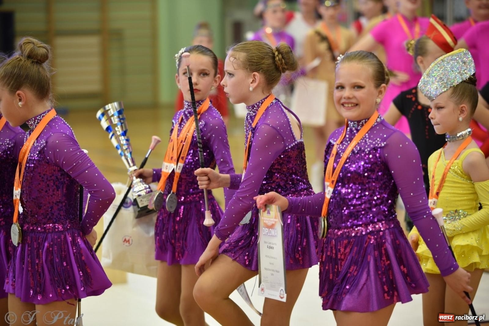 Zdjęcie w galerii na portalu naszraciborz.pl: Racibórz gospodarzem 17. Mistrzostw Europy Mażoretek [FOTO] wiadomości z regionu