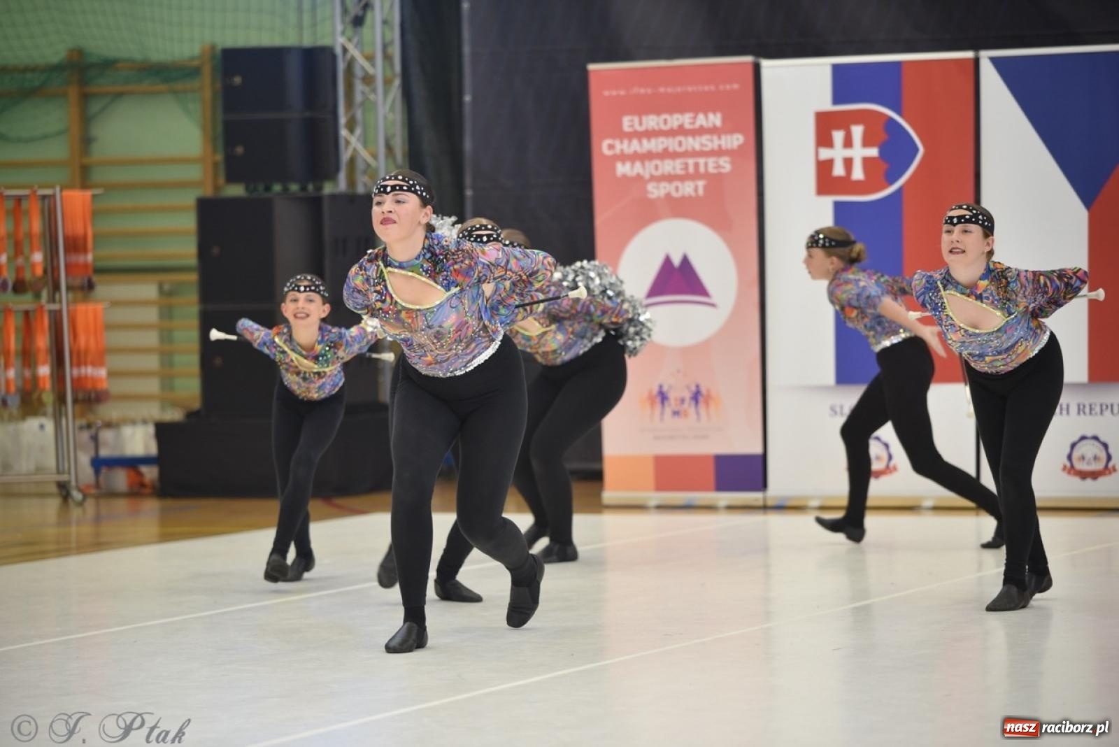 Zdjęcie w galerii na portalu naszraciborz.pl: Racibórz gospodarzem 17. Mistrzostw Europy Mażoretek [FOTO] wiadomości z regionu