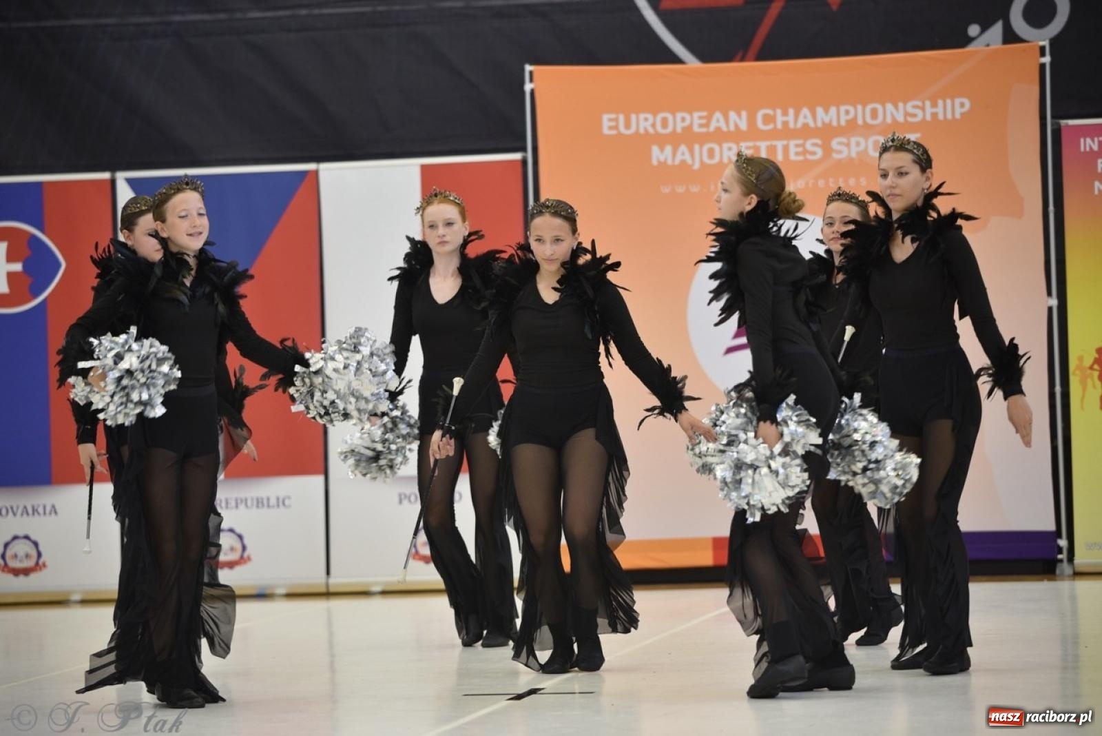 Zdjęcie w galerii na portalu naszraciborz.pl: Racibórz gospodarzem 17. Mistrzostw Europy Mażoretek [FOTO] wiadomości z regionu